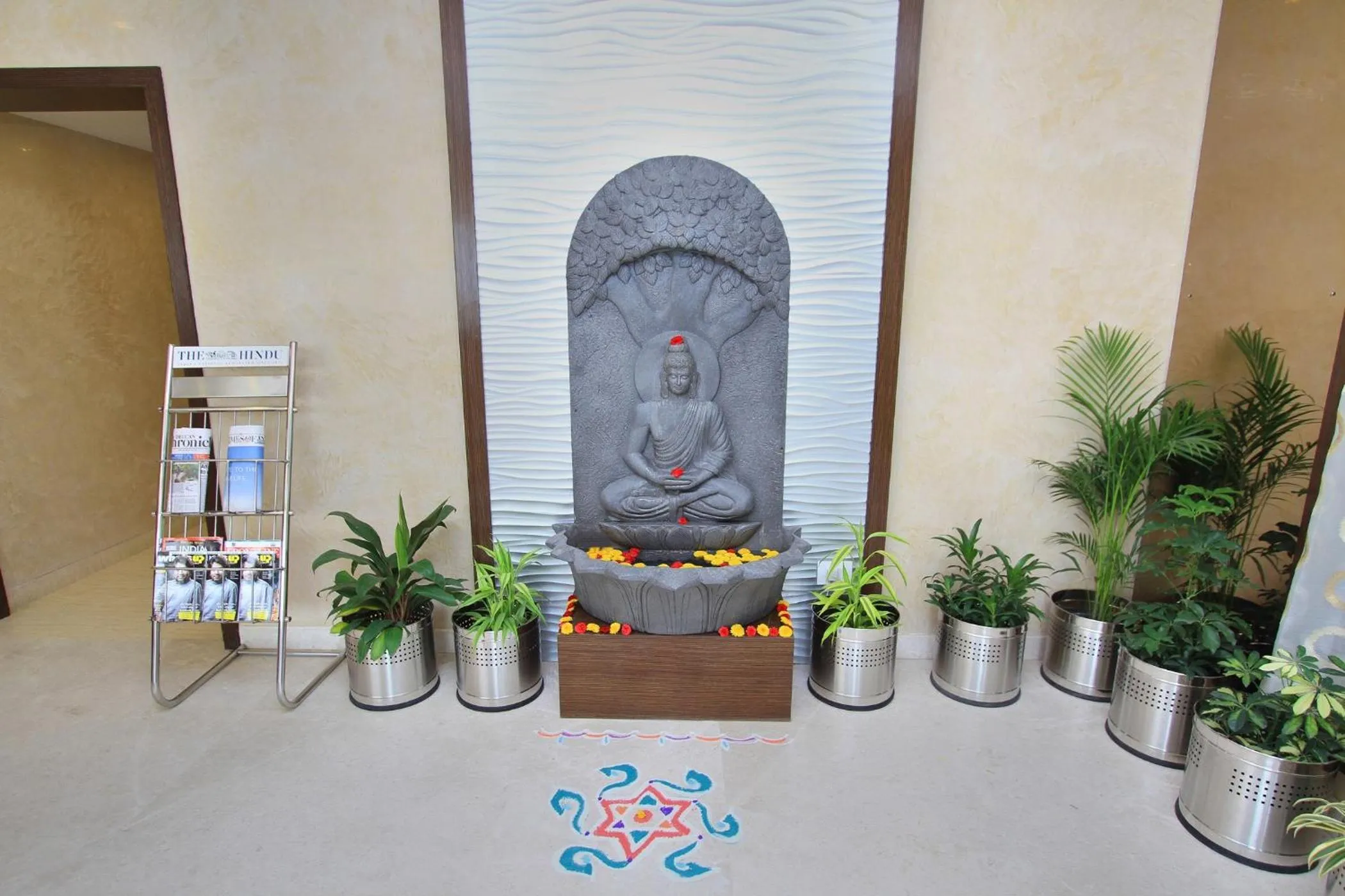 Lobby or reception in La Sara Regent