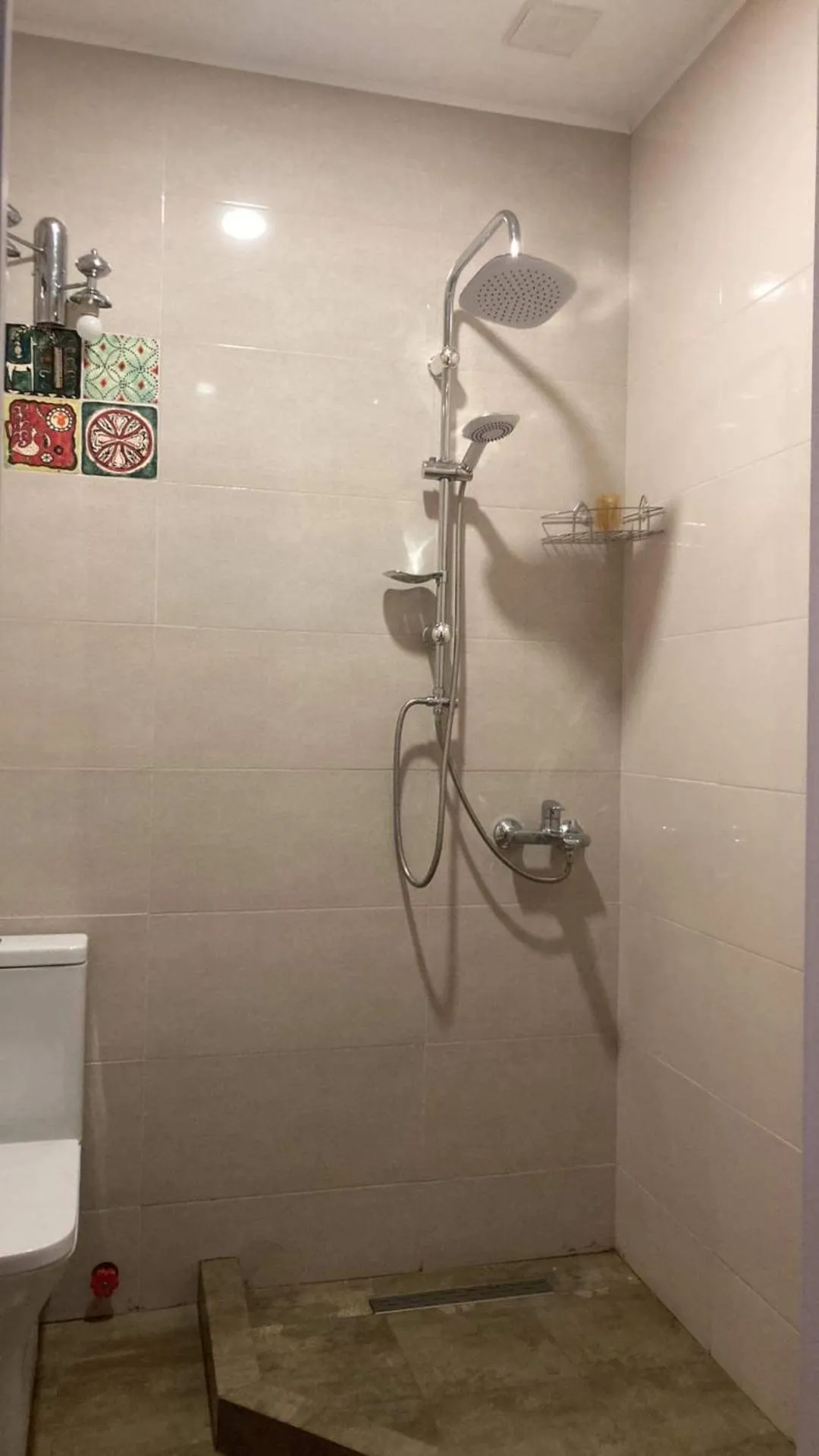 Shower in Historic Apartments "1868 Tbilisi" Best Location