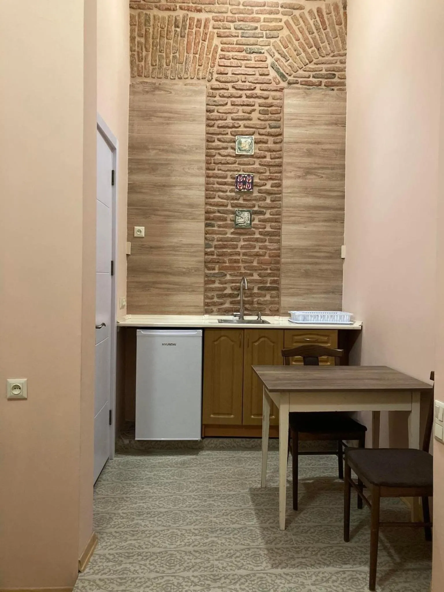 Kitchen or kitchenette in Historic Apartments "1868 Tbilisi" Best Location