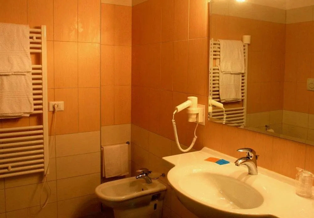 Bathroom in Silver Residence Hotel