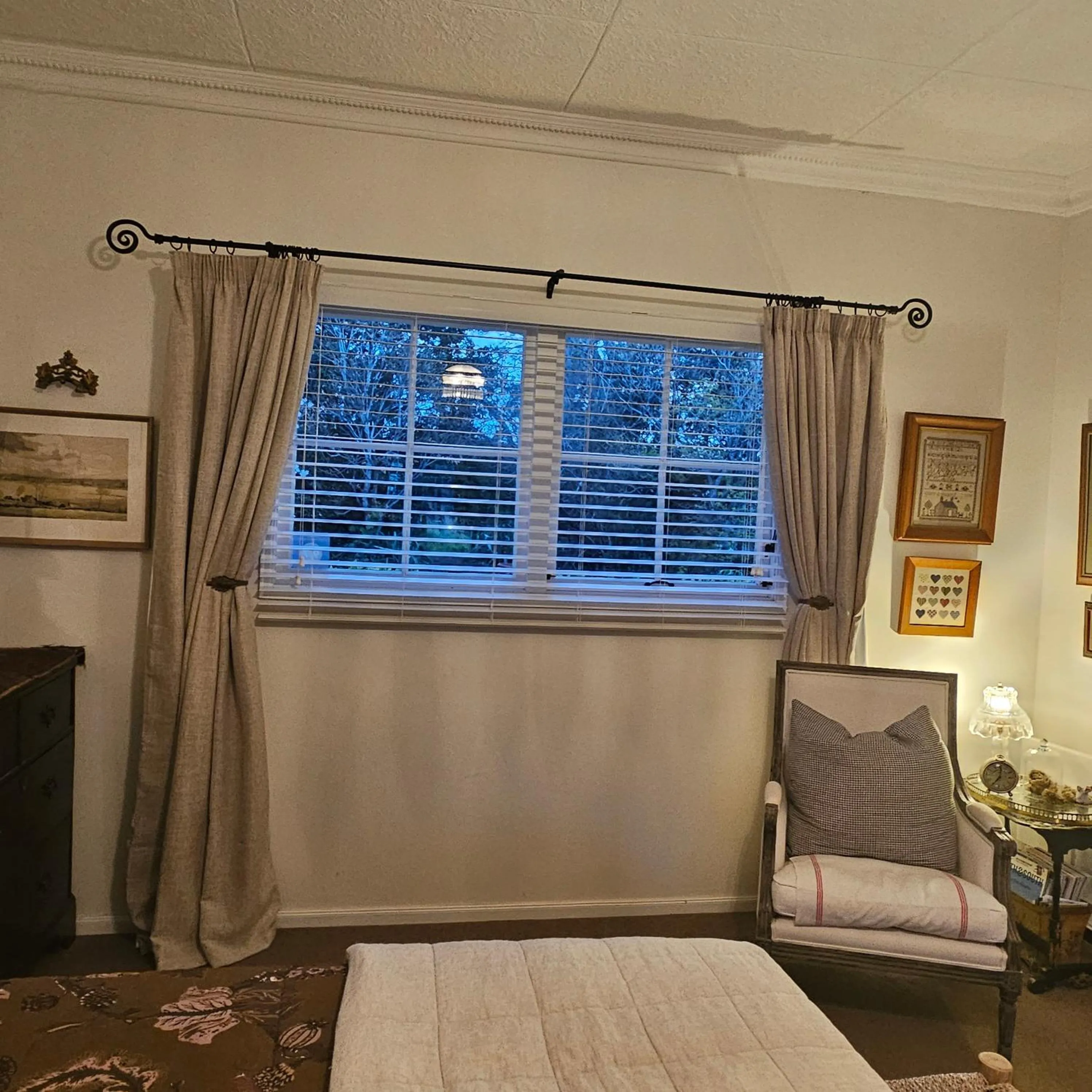 Bedroom, Bed in Whiteacres