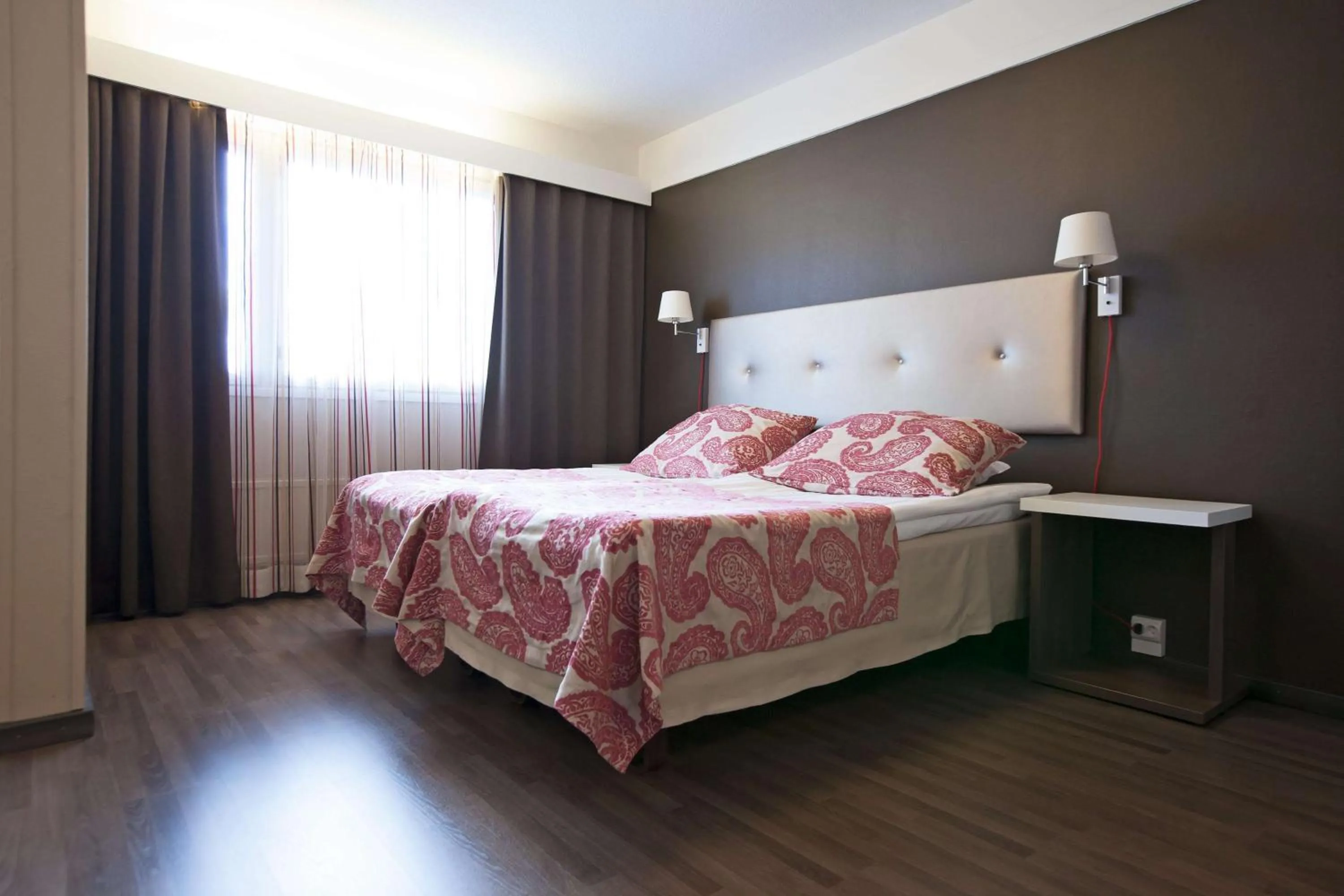 Photo of the whole room, Bed in Hotel Kajanus