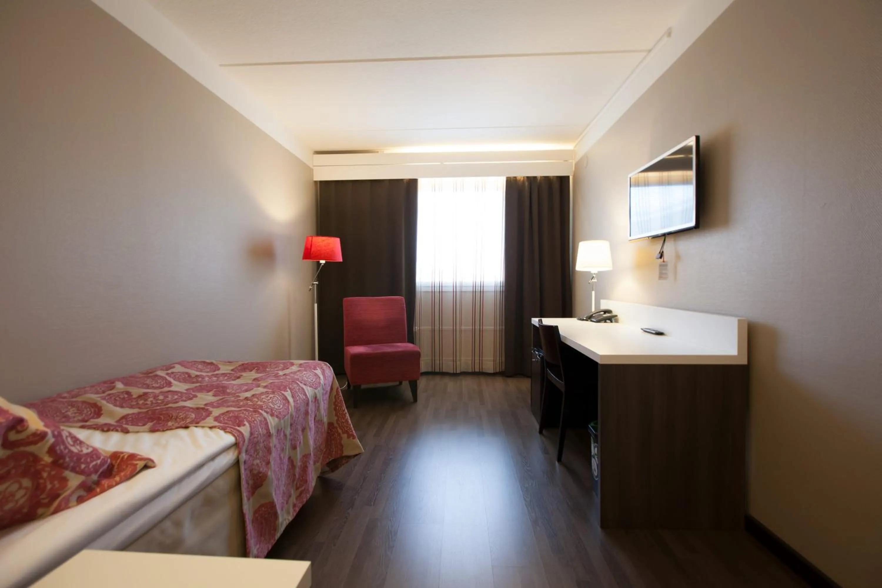 Bedroom, Bed in Hotel Kajanus