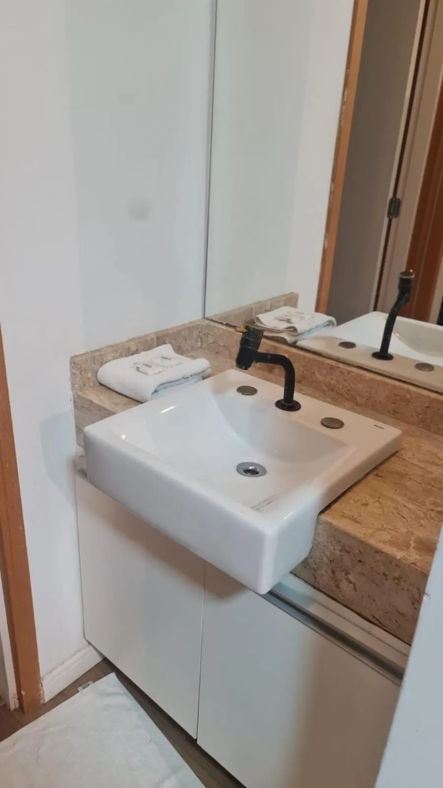 Roof Top Bela Cintra Residence