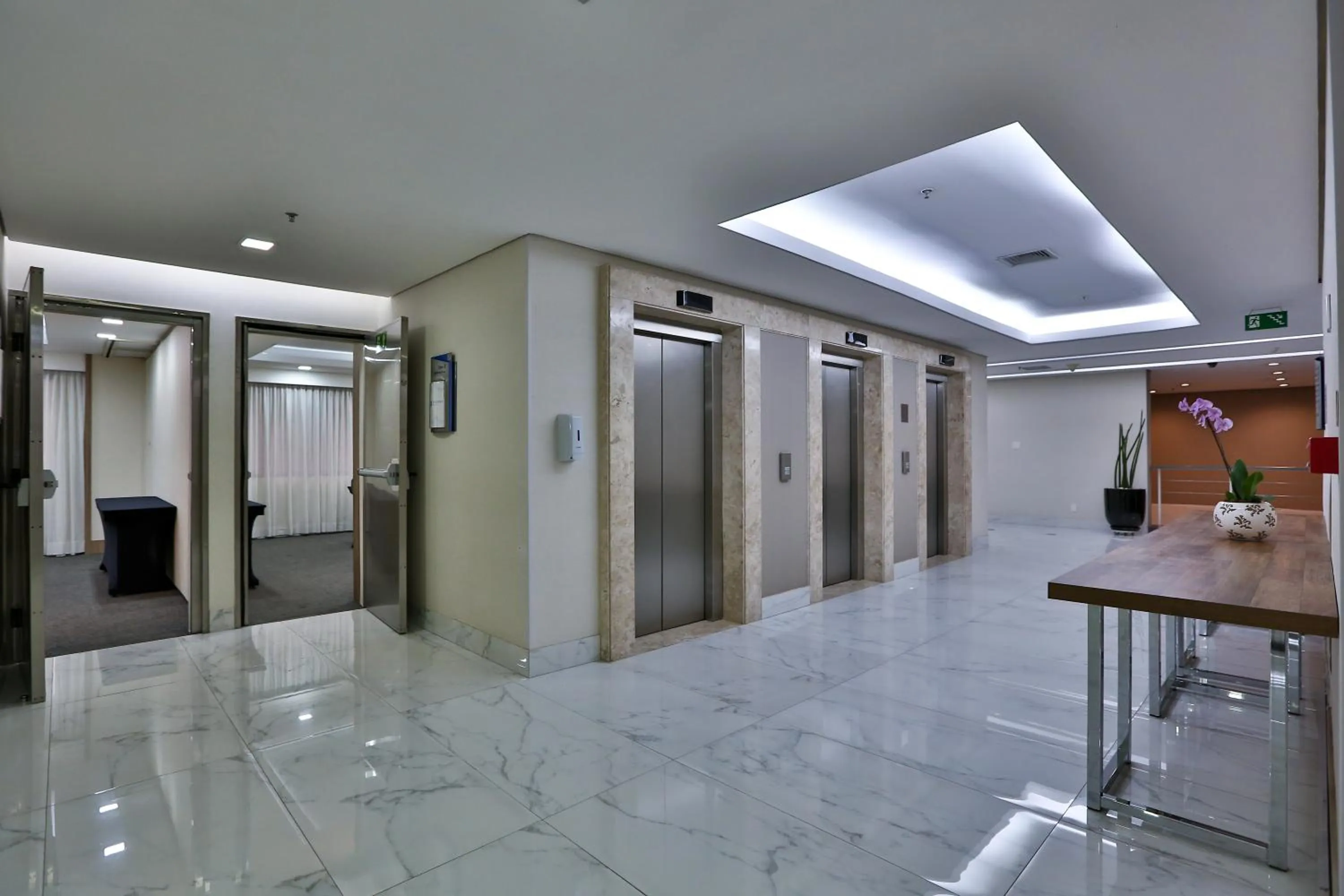 Banquet/Function facilities in Transamerica Executive Jardins