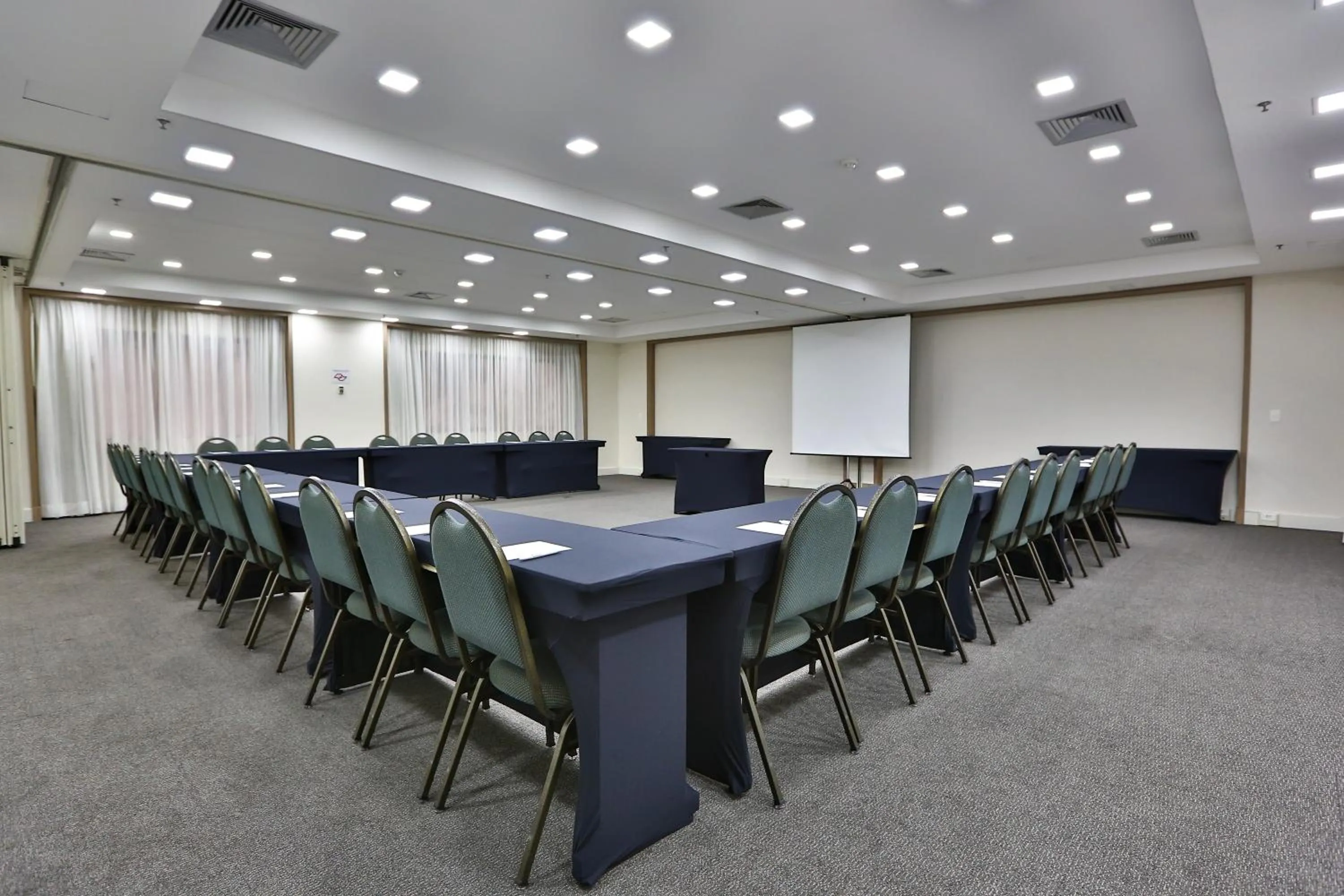 Meeting/conference room in Transamerica Executive Jardins
