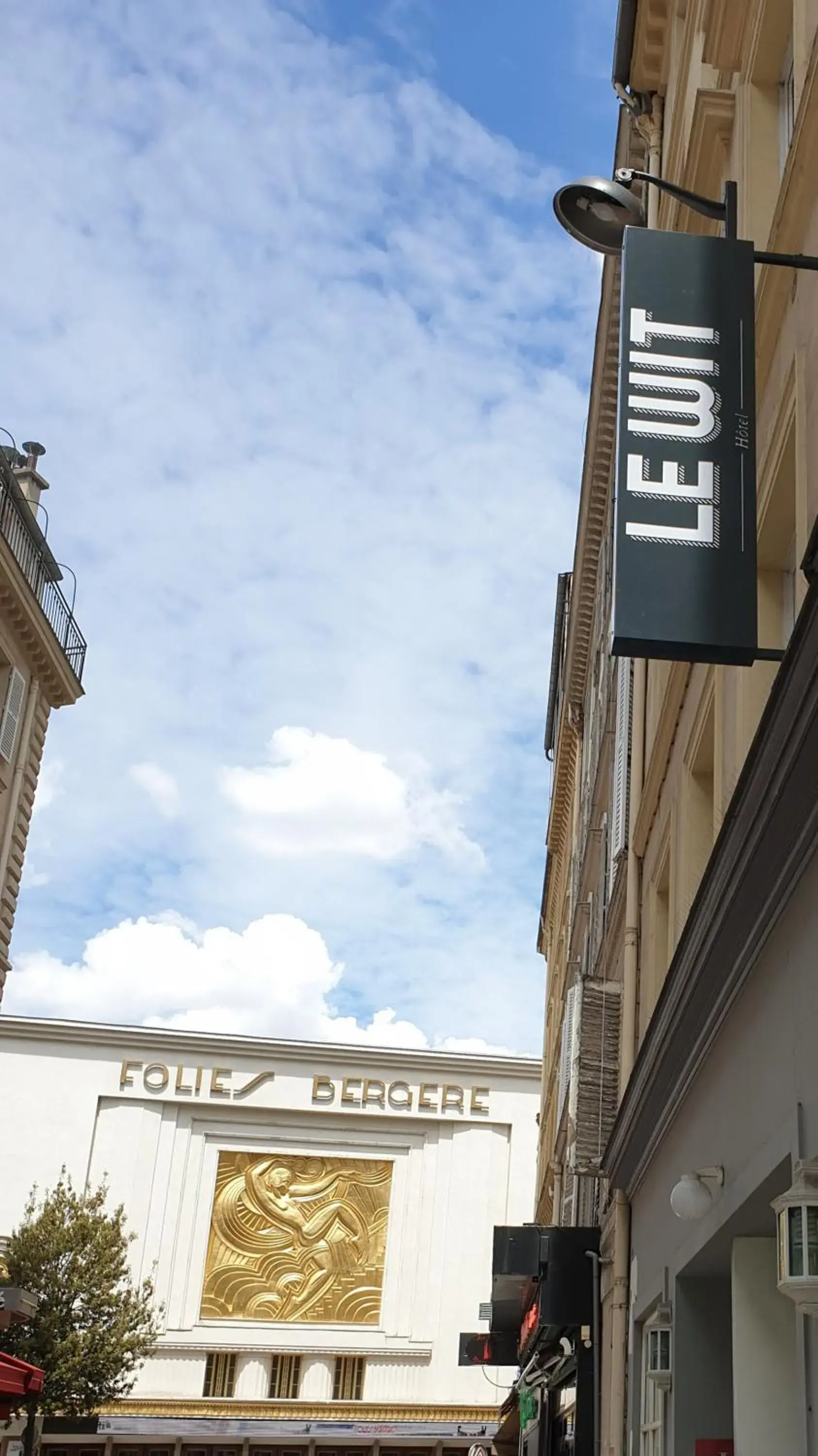 Facade/entrance in WIT Hotel Facade/entrance in WIT Hotel