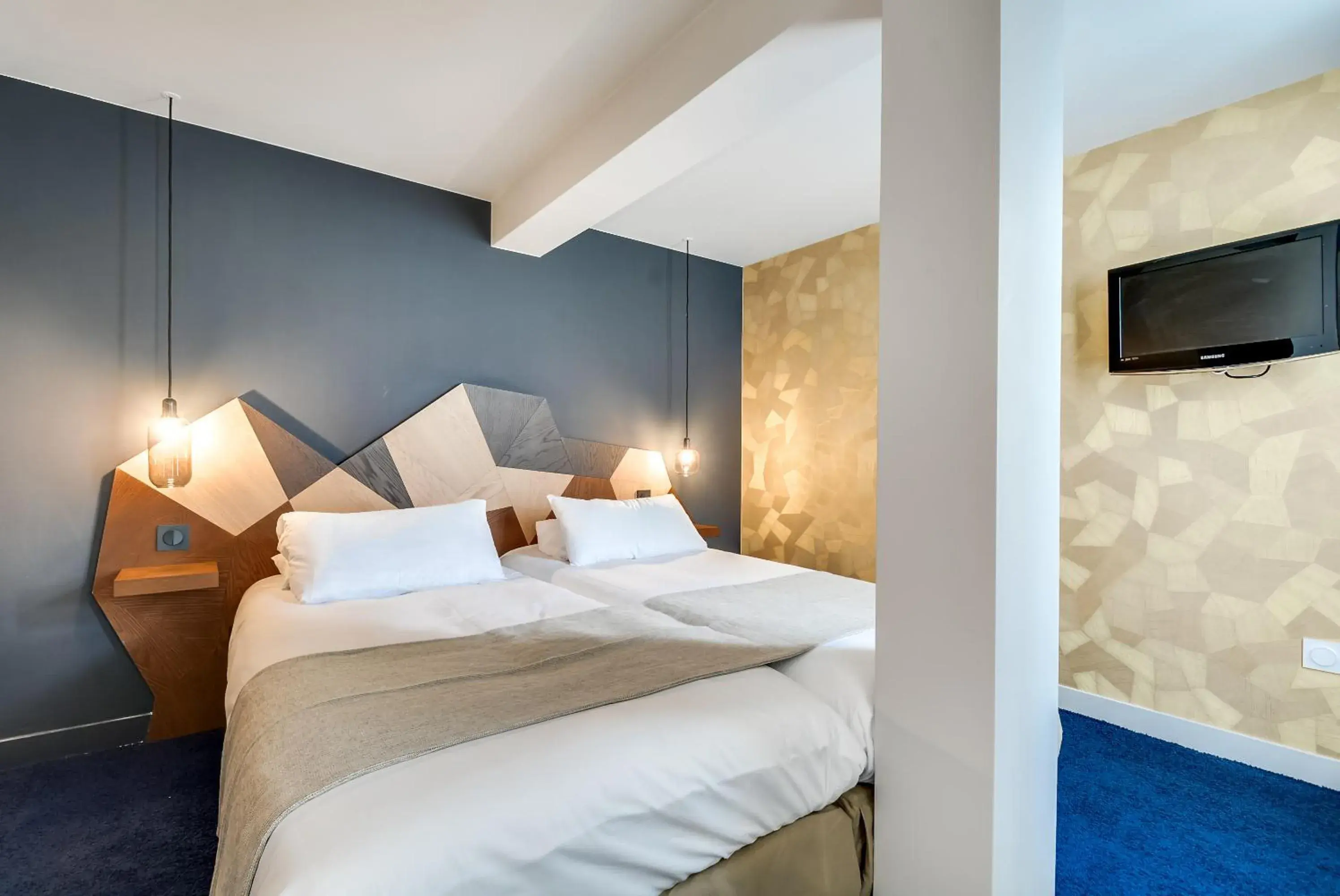 Photo of the whole room, Bed in WIT Hotel Photo of the whole room, Bed in WIT Hotel
