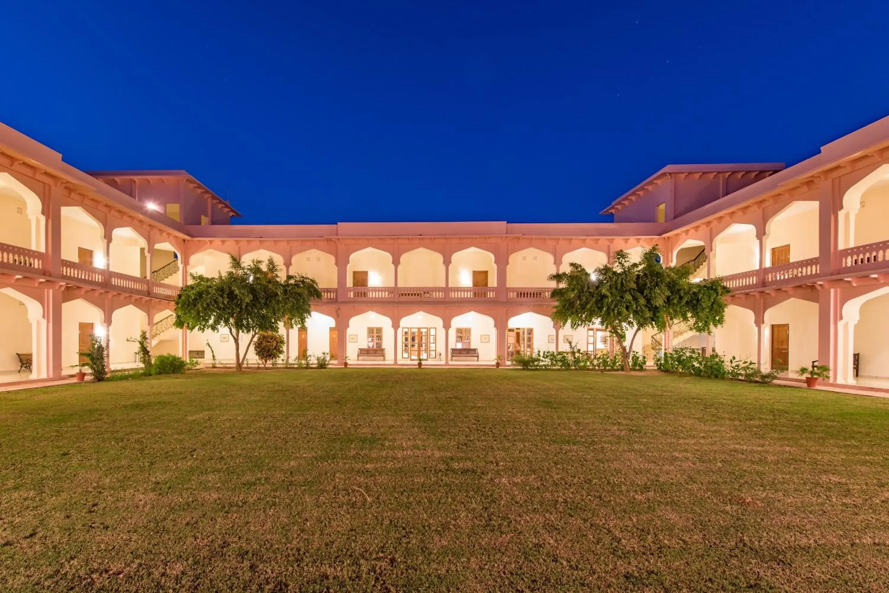 Property building in Dev Vilas Property building in Dev Vilas