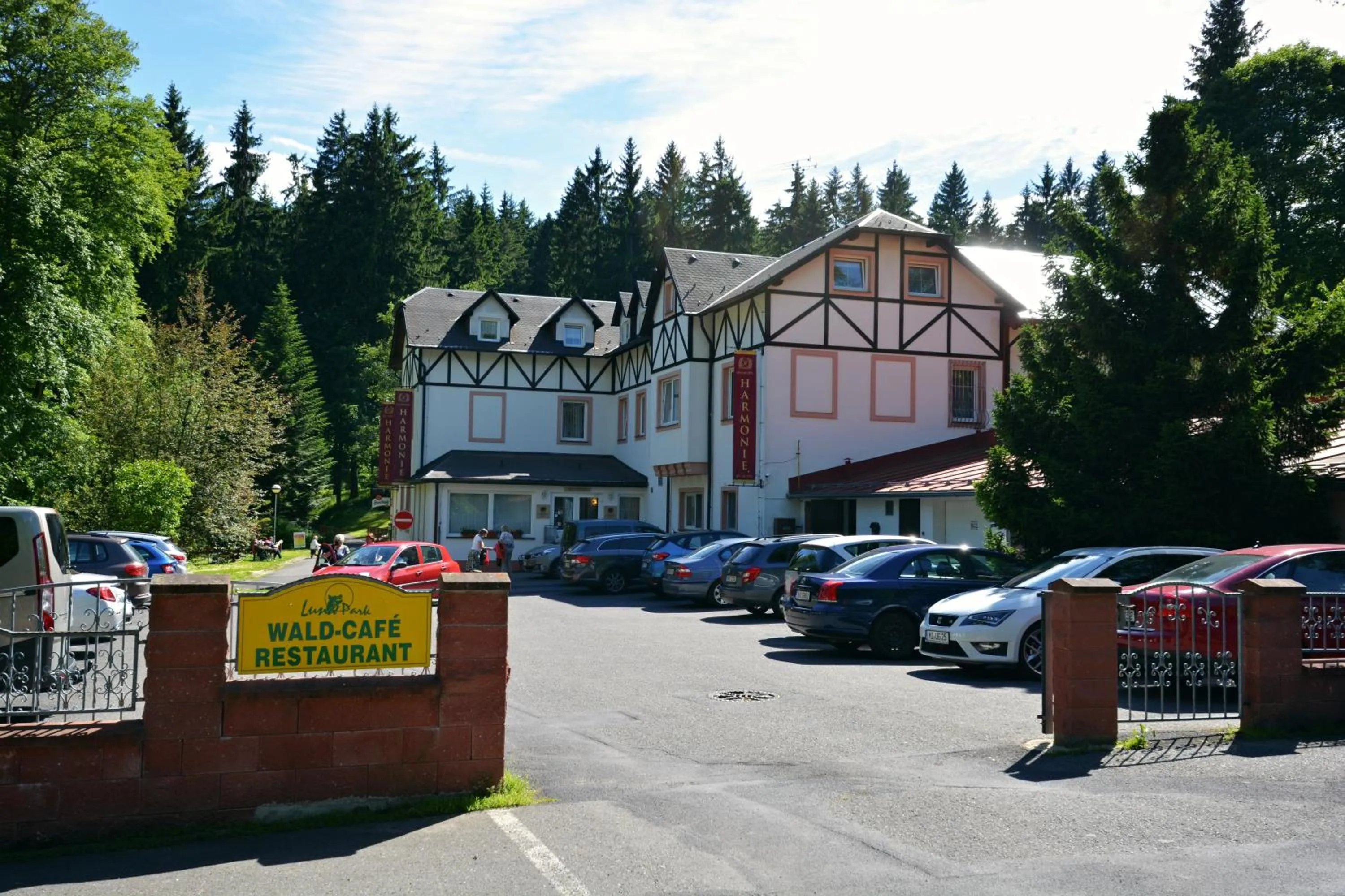Facade/entrance in Spa & Wellness Hotel Harmonie