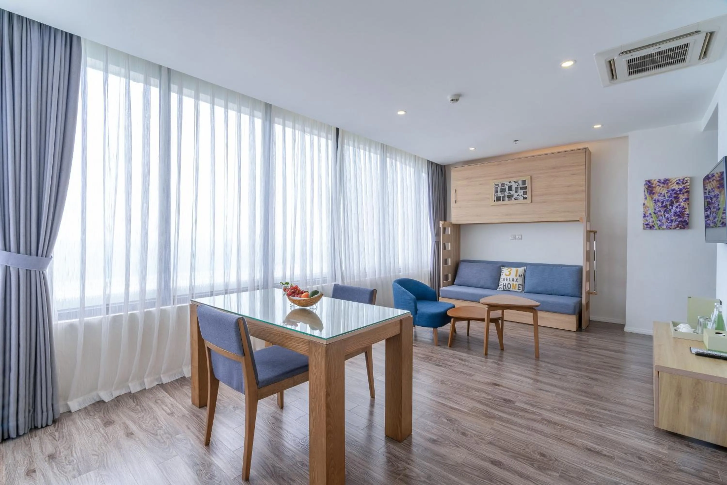 Seating area in Parosand Da Nang Hotel -Belle Maison Parosand Da Nang Hotel