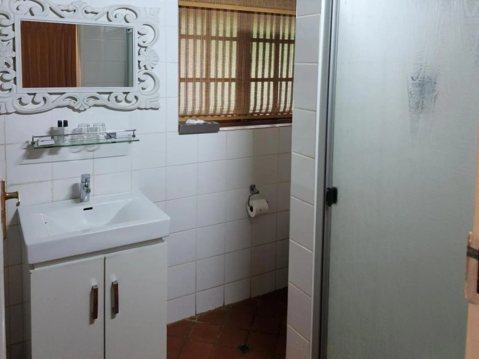 Bathroom in Fairview Hotels,Spa & Golf Resort