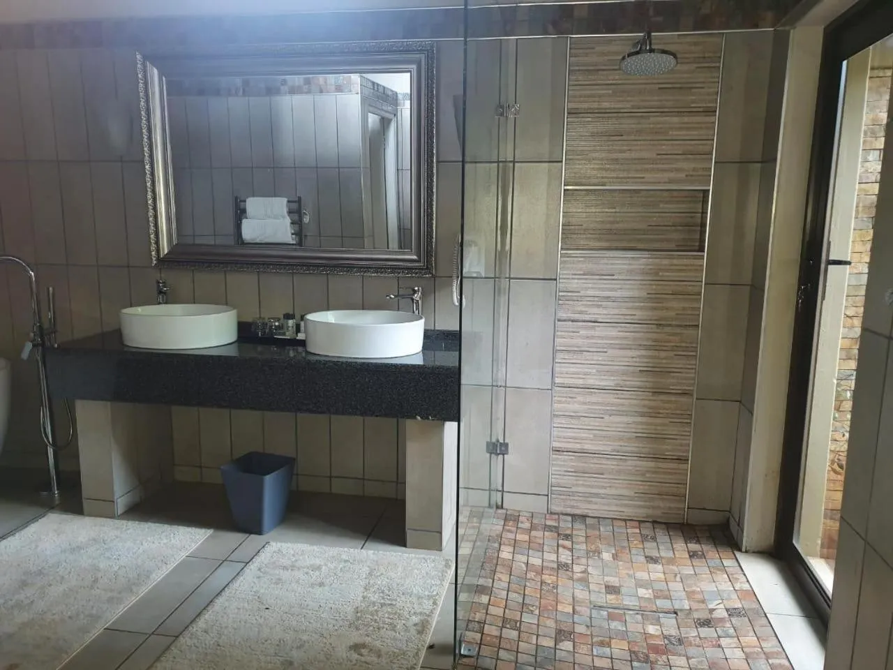 Bathroom in Fairview Hotels,Spa & Golf Resort