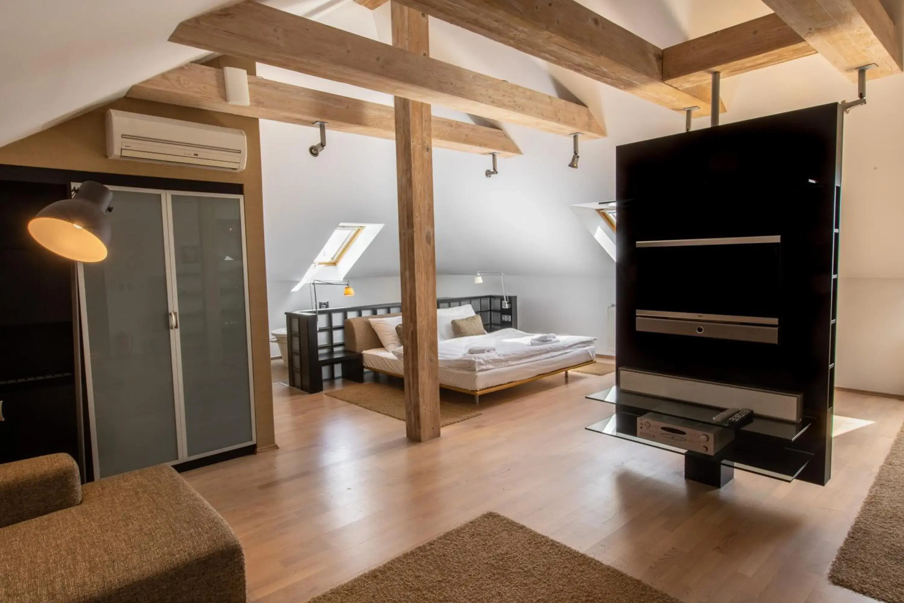 Deluxe Suite in Hotel Villa Nečas Žilina Deluxe Suite in Hotel Villa Nečas Žilina