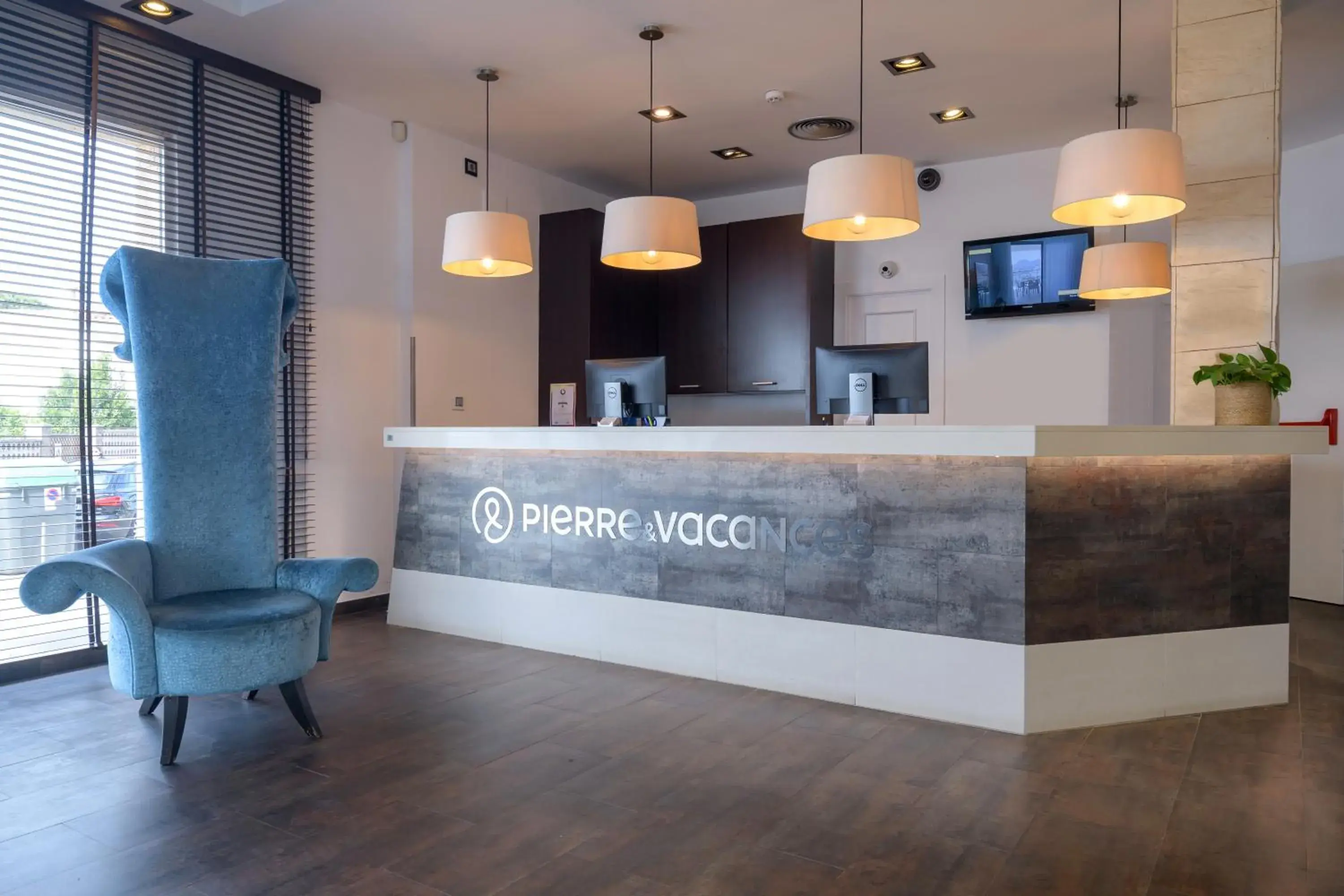 Lobby or reception in Hotel Horitzó by Pierre & Vacances Lobby or reception in Hotel Horitzó by Pierre & Vacances