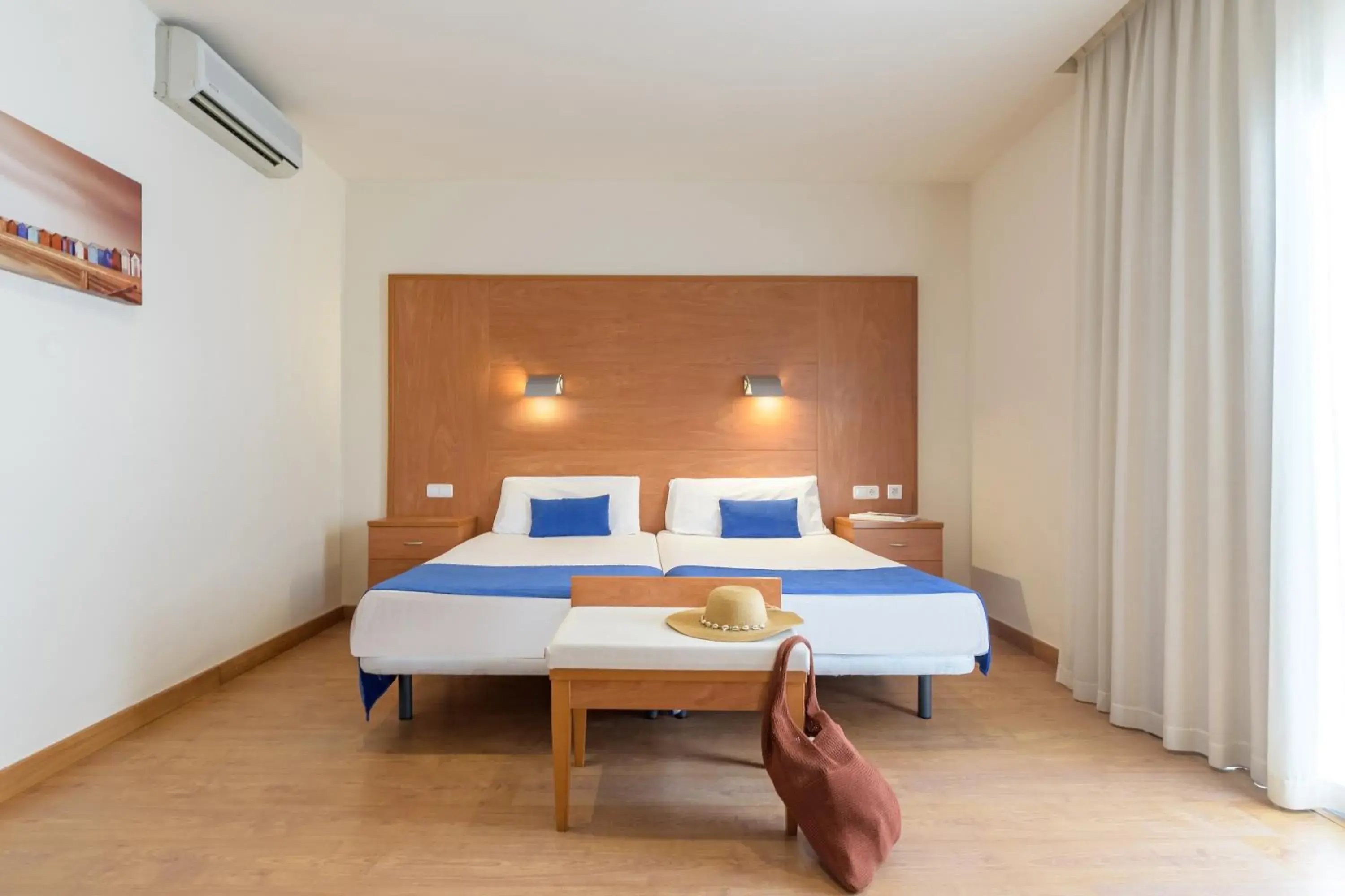 Bed in Hotel Horitzó by Pierre & Vacances Bed in Hotel Horitzó by Pierre & Vacances