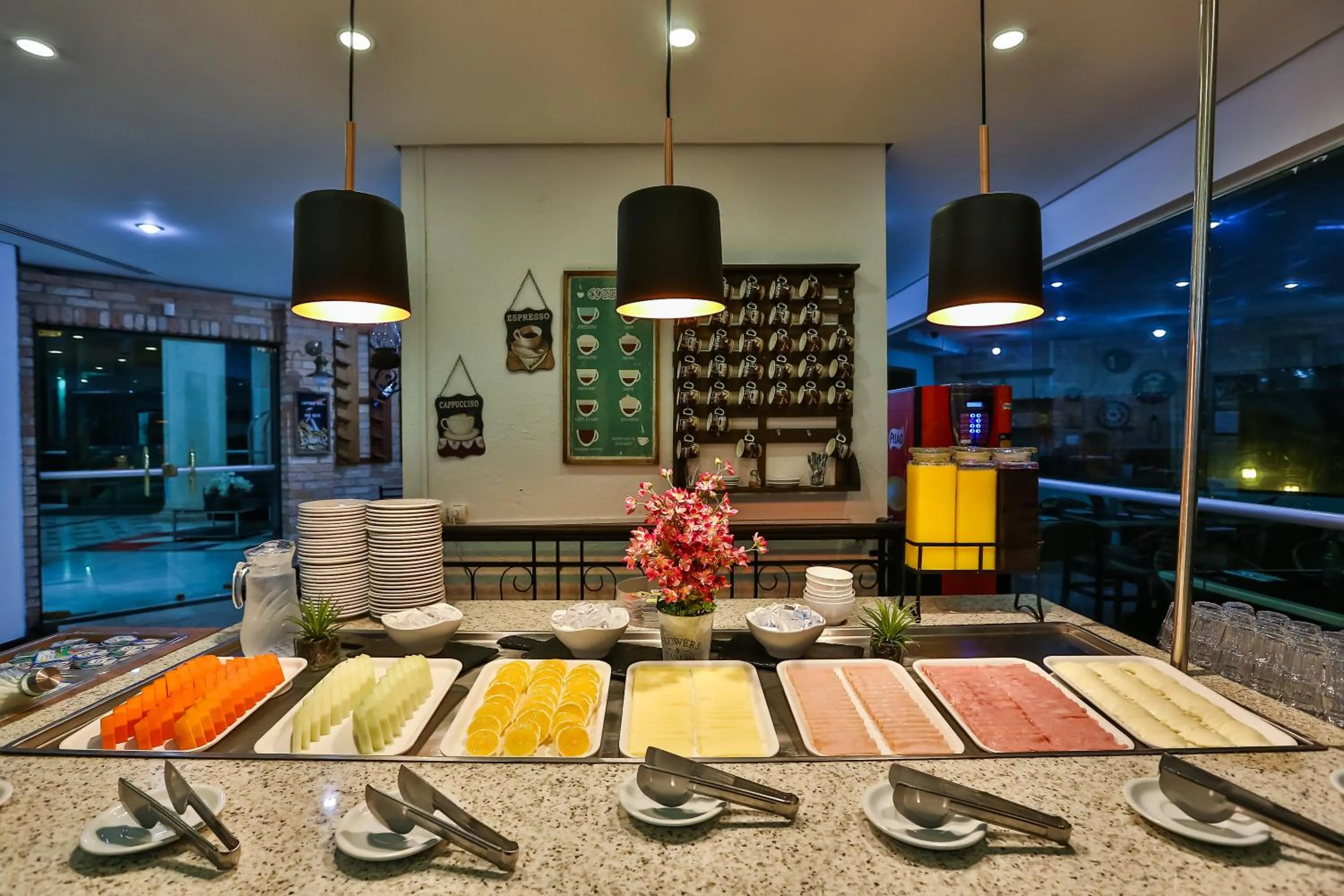 Buffet breakfast in Transamerica Paradise Garden