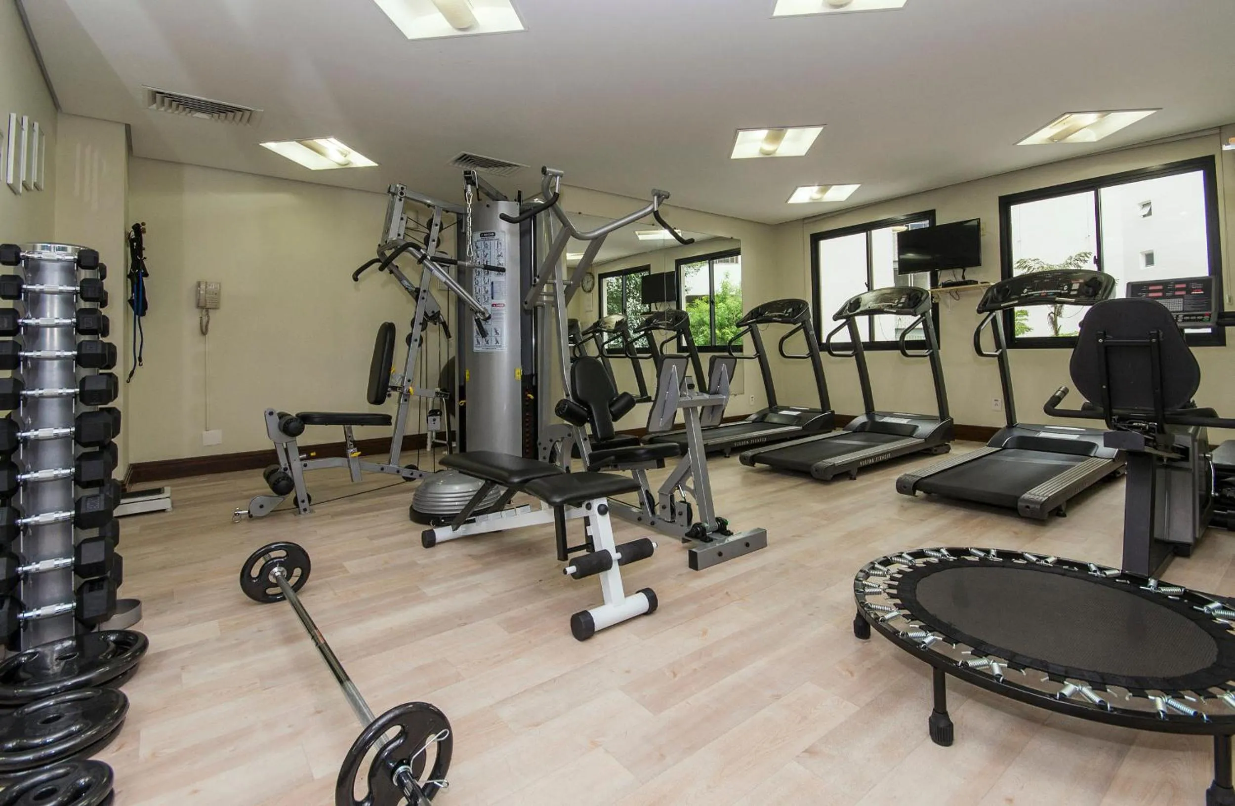 Fitness centre/facilities in Transamerica Paradise Garden