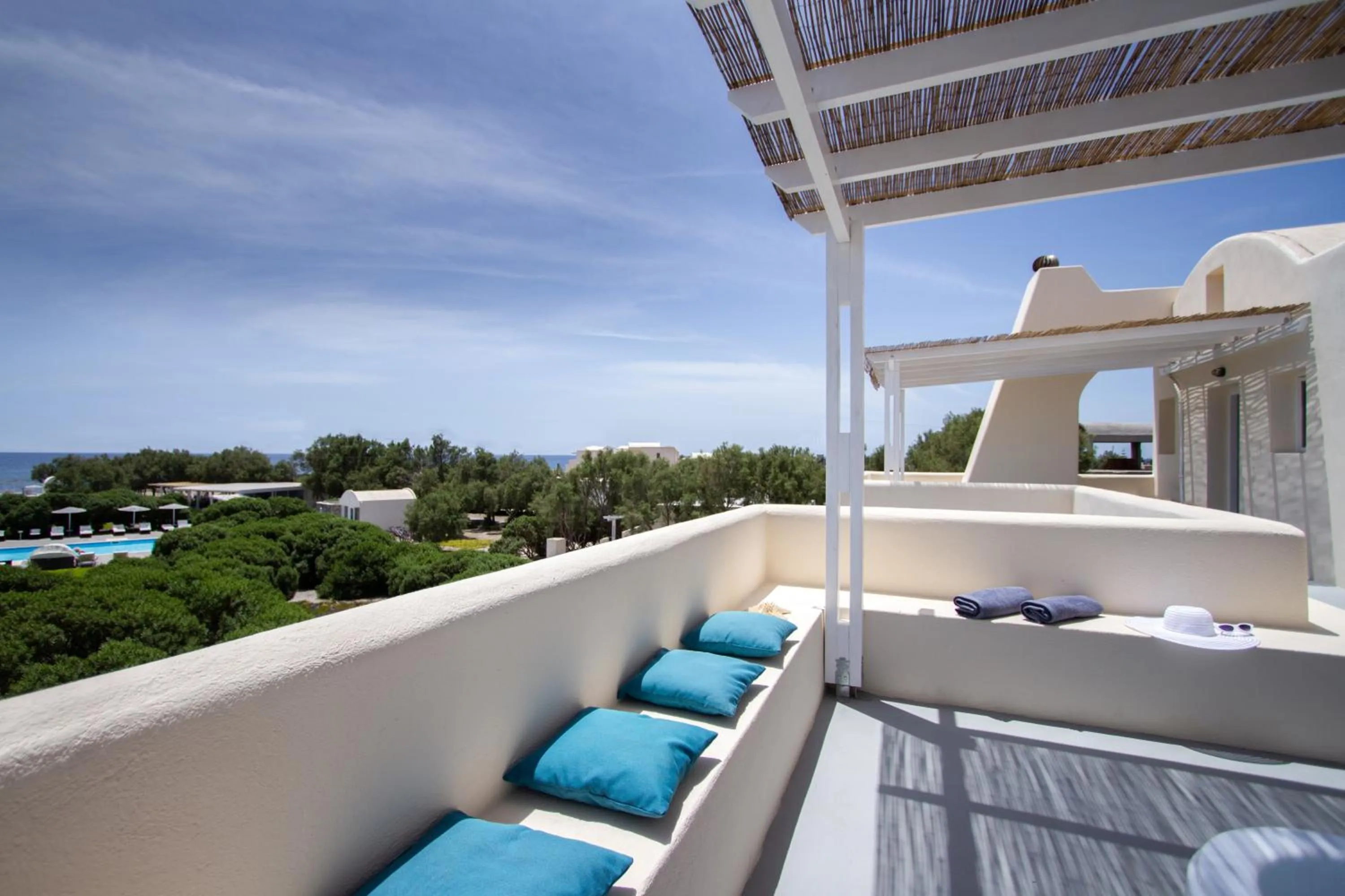 Balcony/Terrace in Sea Sound White Katikies