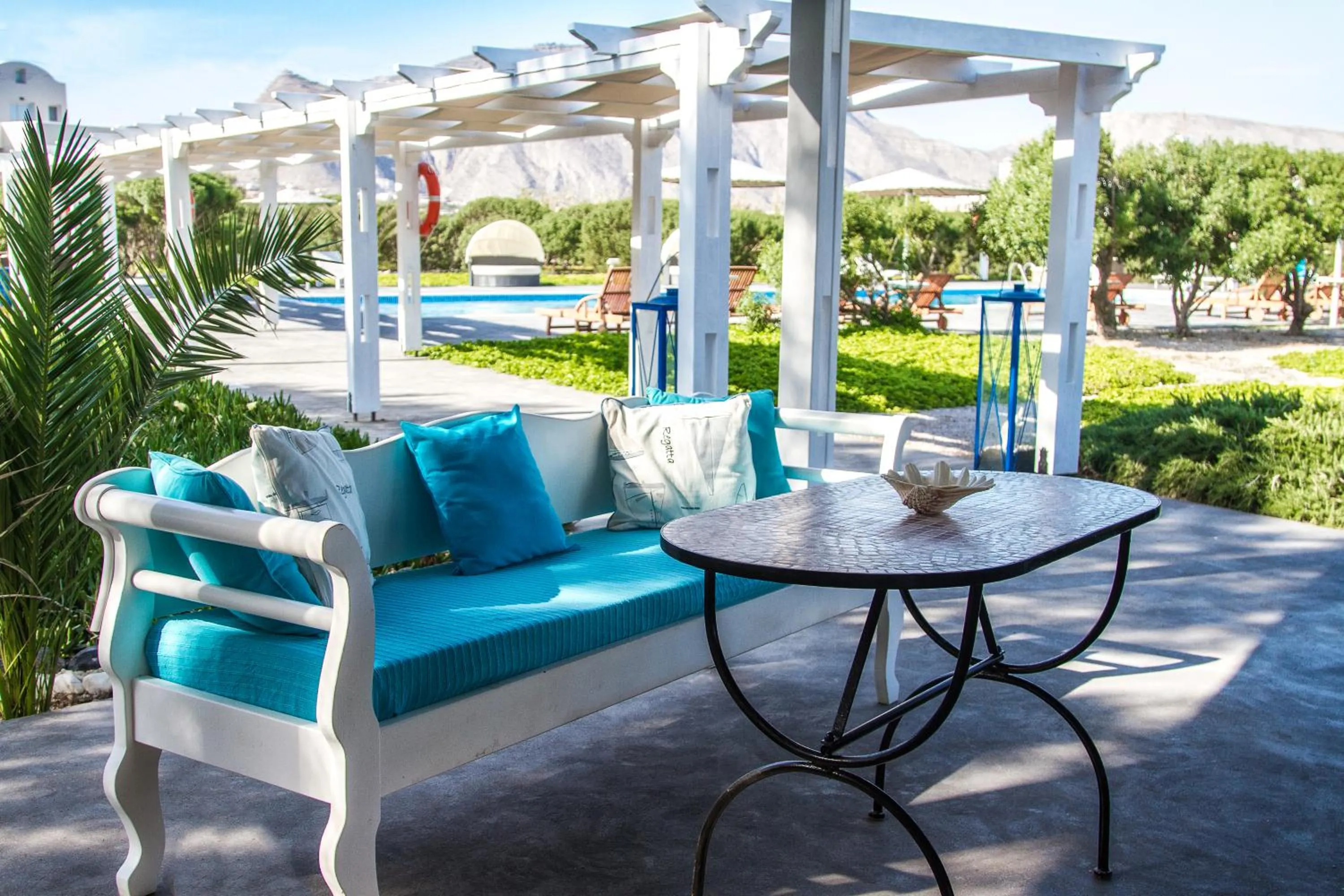 Lounge or bar in Sea Sound White Katikies