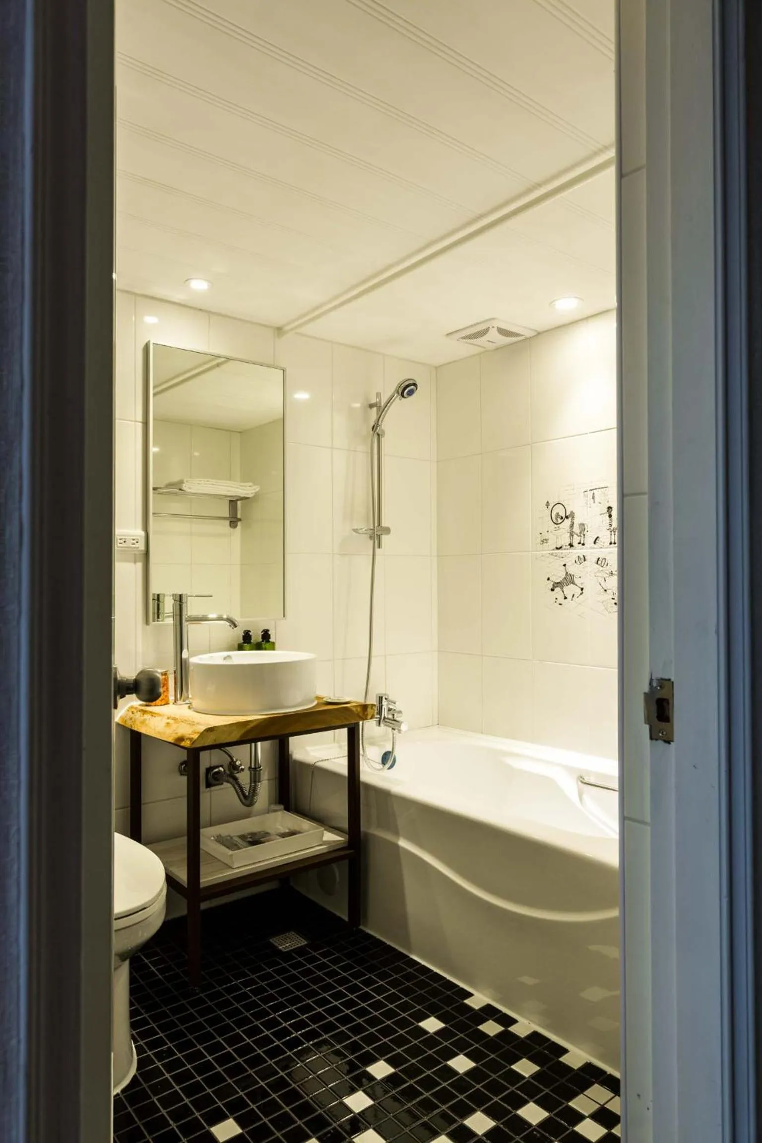 Bathroom in Artch Inn