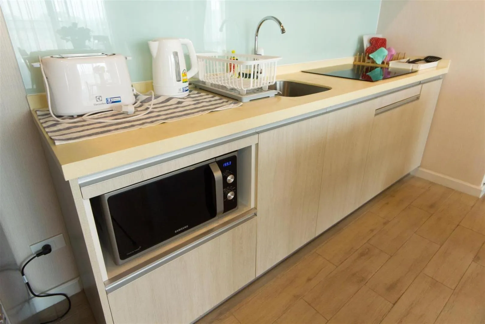 Seven Seas Resort Pattaya & Sofa bed