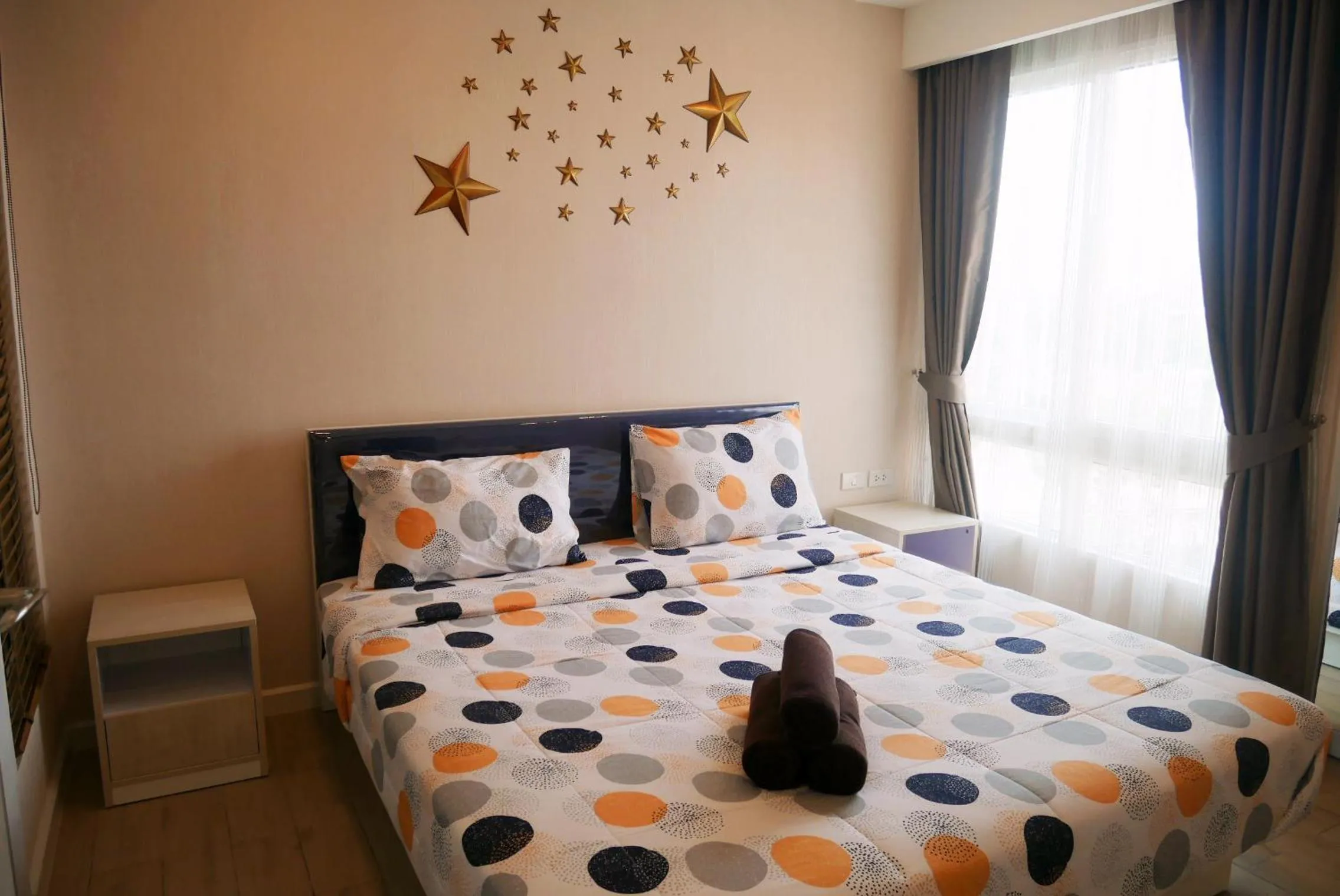 Bed in Seven Seas Resort Pattaya & Sofa bed