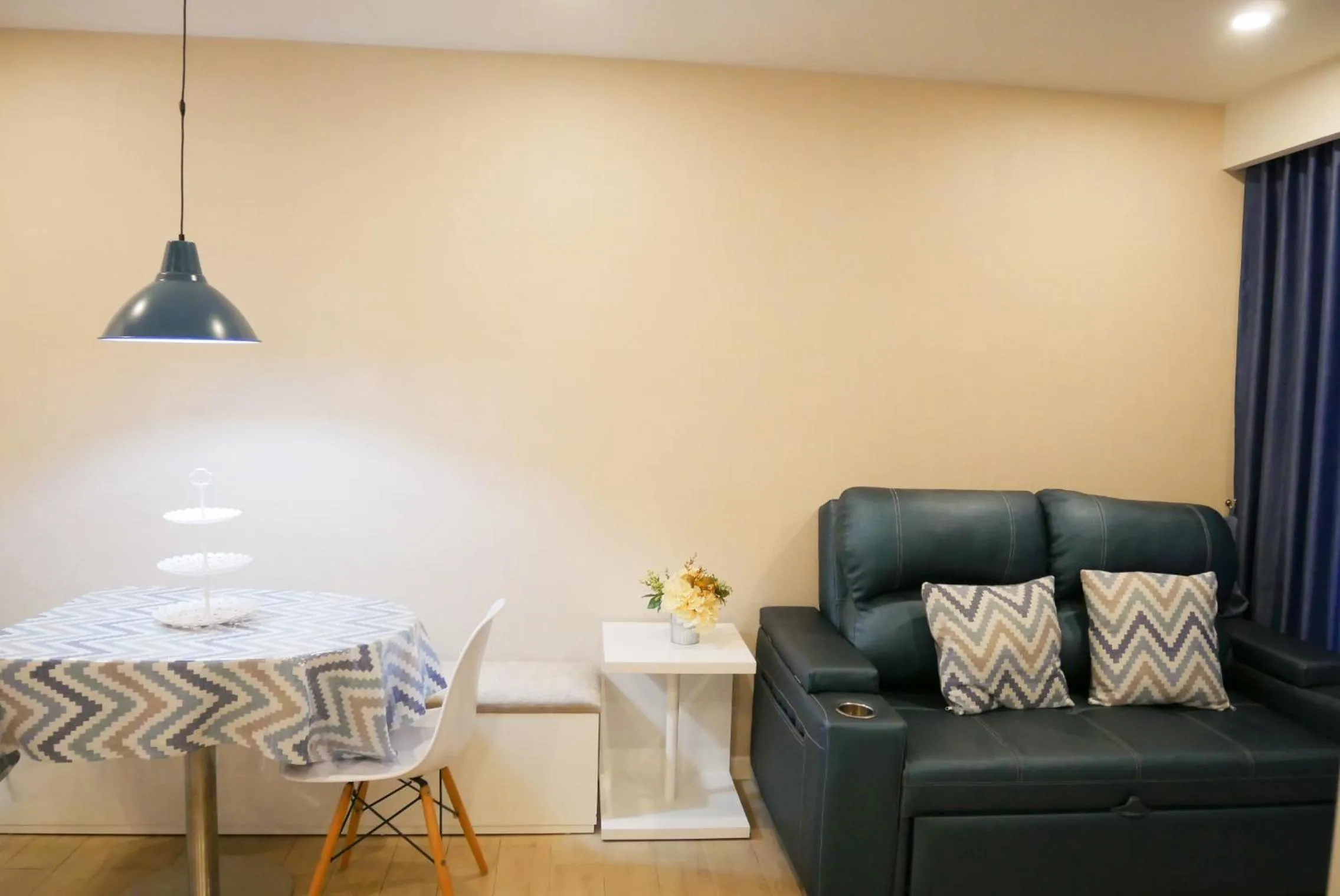 Seven Seas Resort Pattaya & Sofa bed