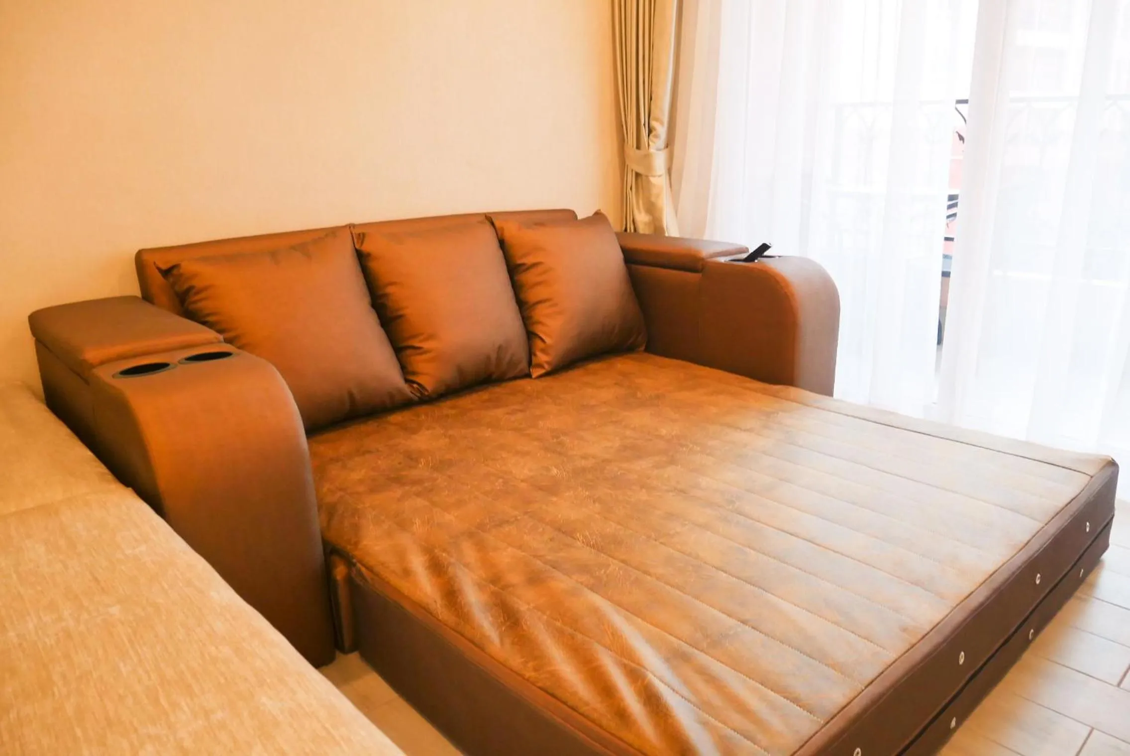 Bed in Seven Seas Resort Pattaya & Sofa bed