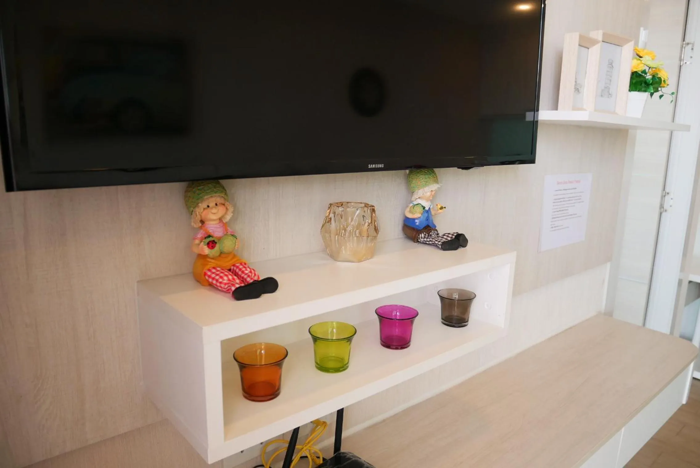 Seven Seas Resort Pattaya & Sofa bed