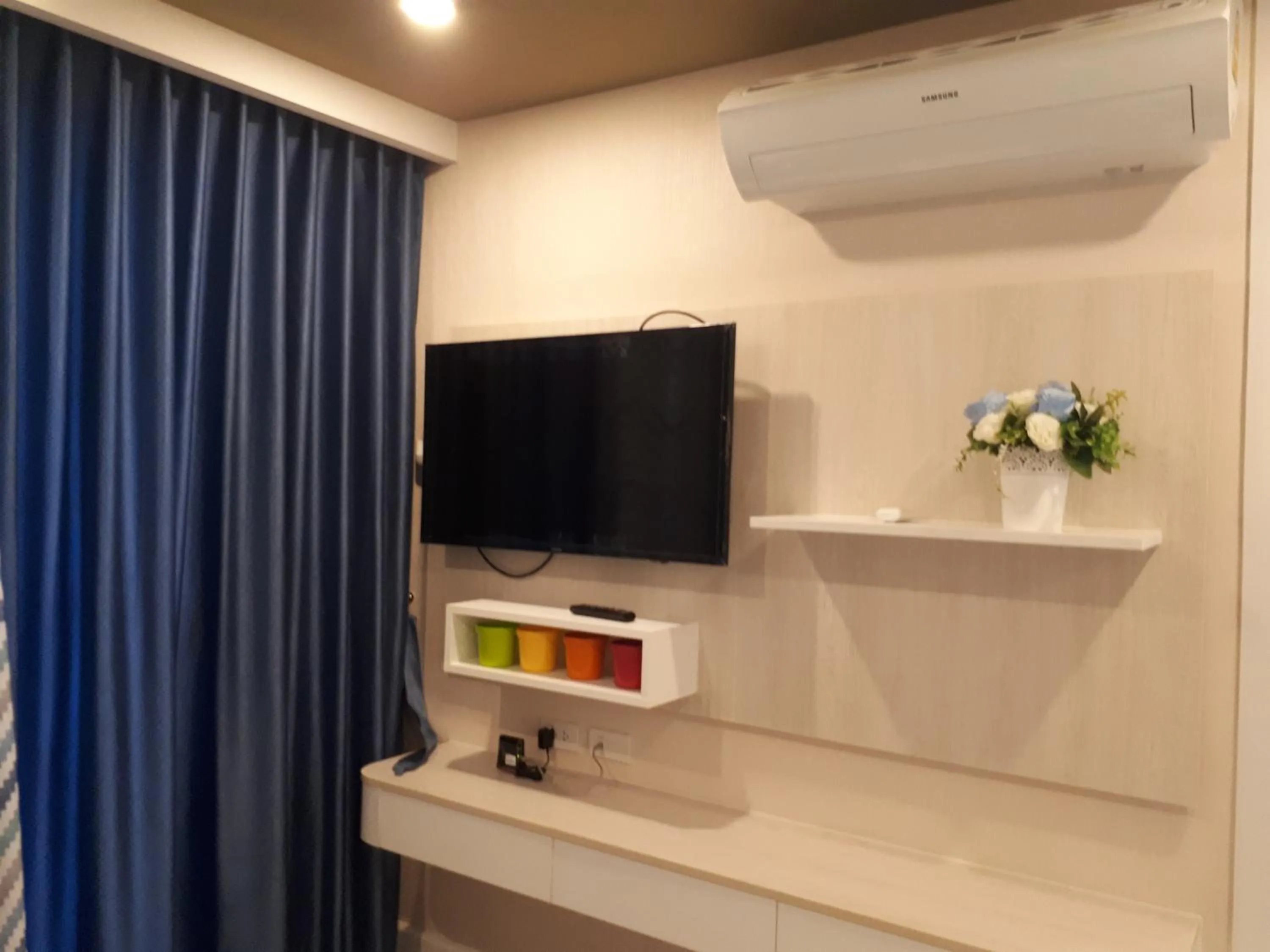 Seven Seas Resort Pattaya & Sofa bed