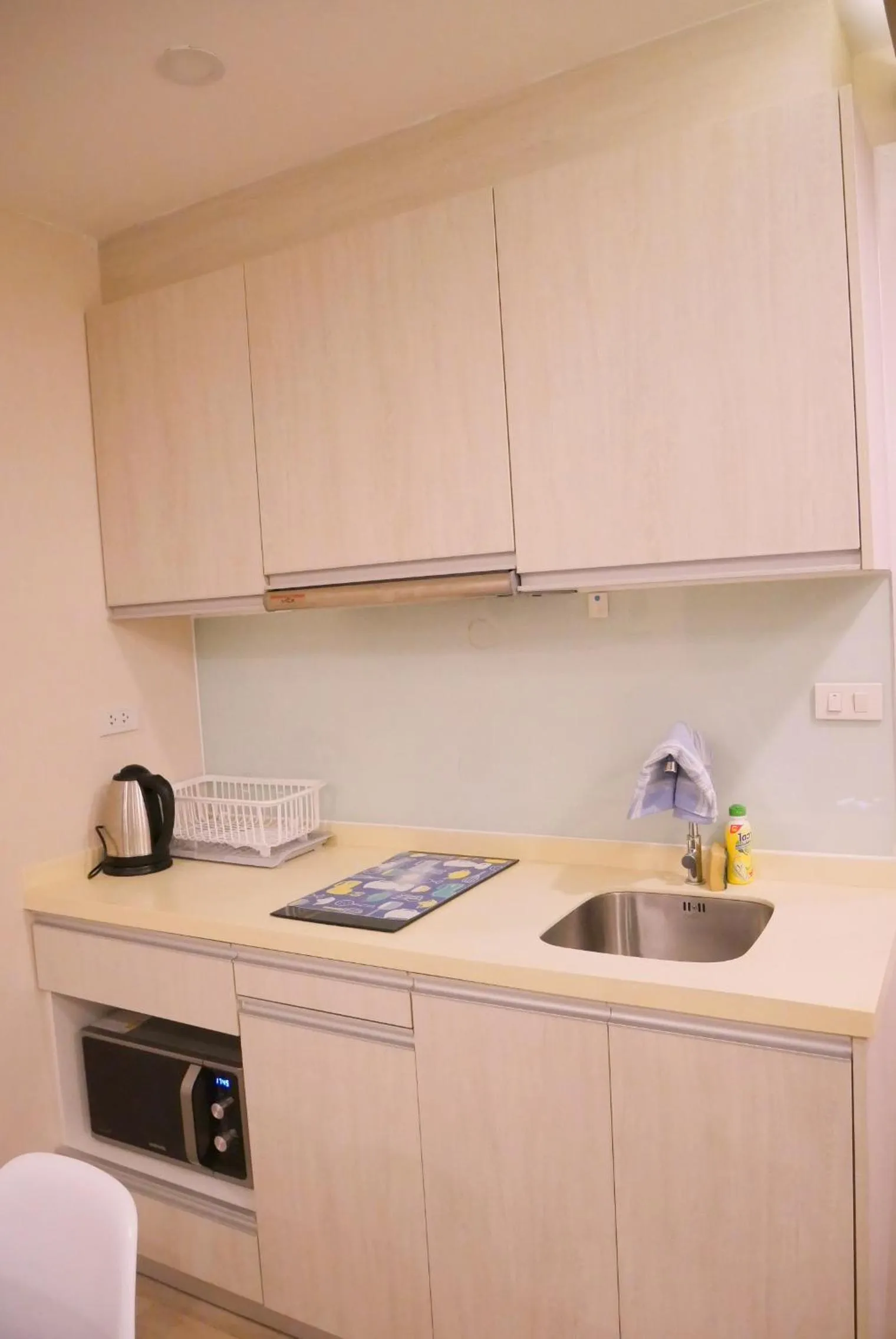 Seven Seas Resort Pattaya & Sofa bed