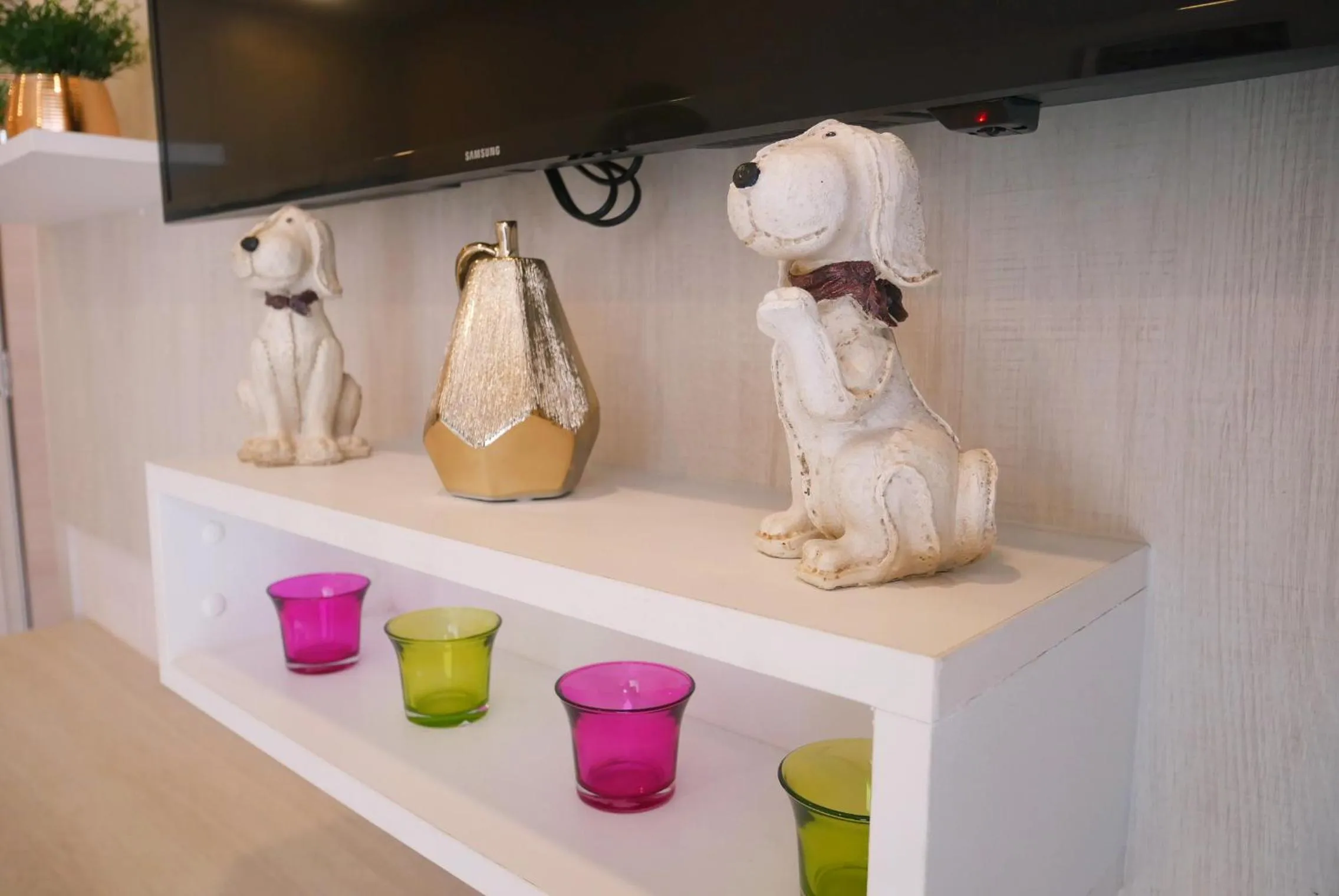 Seven Seas Resort Pattaya & Sofa bed