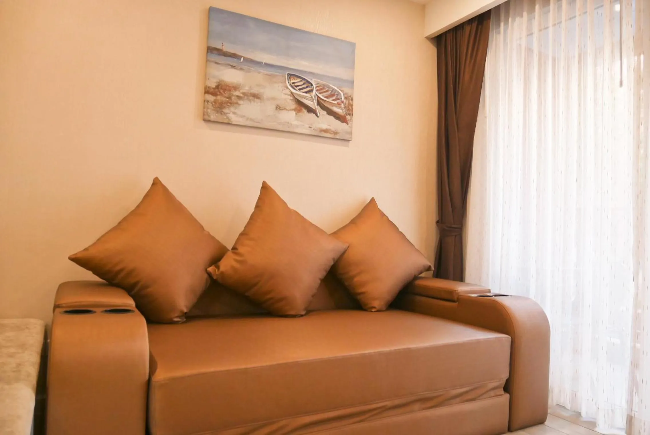 Seven Seas Resort Pattaya & Sofa bed