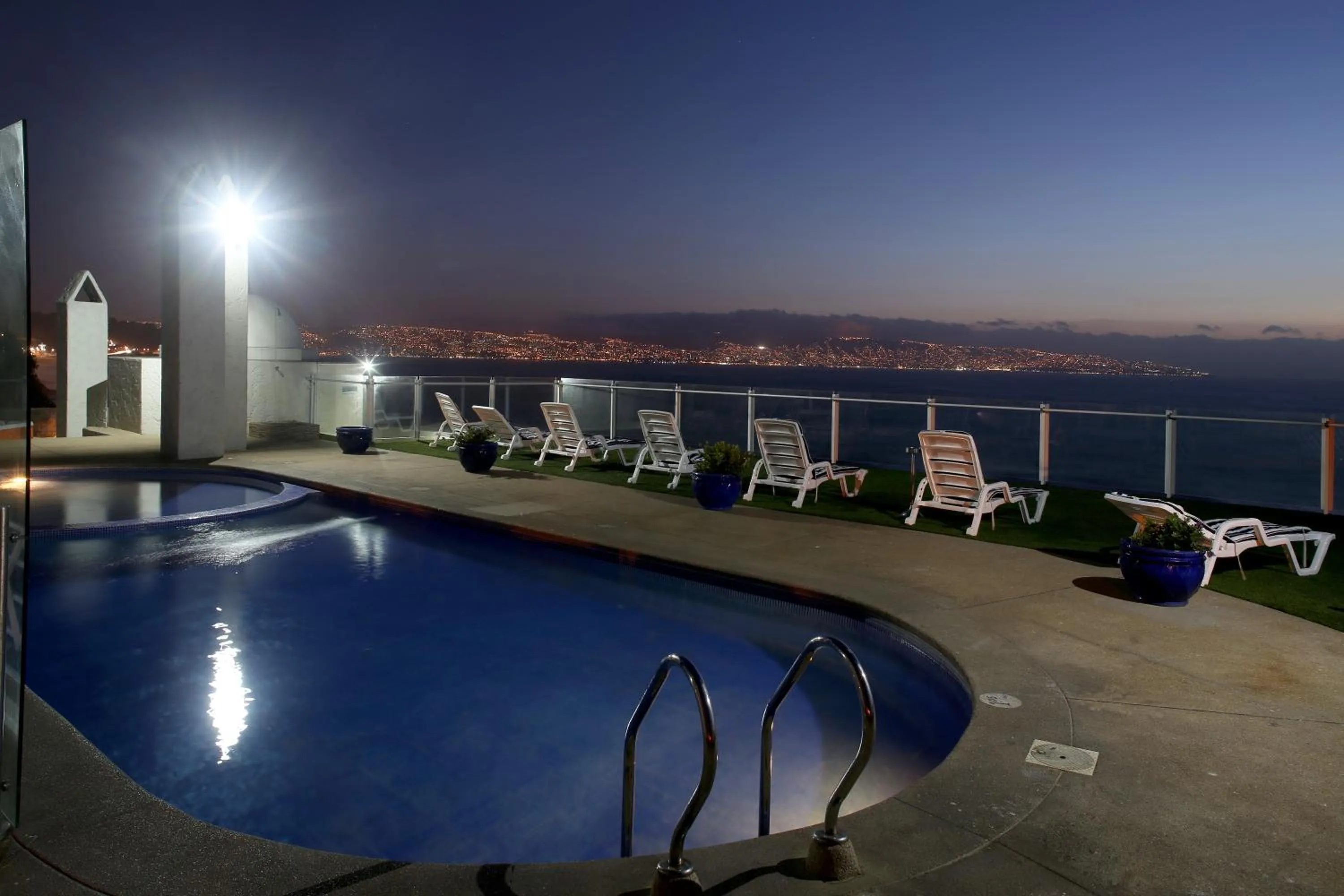 Night in MR Mar Suites (ex Neruda Mar Suites)