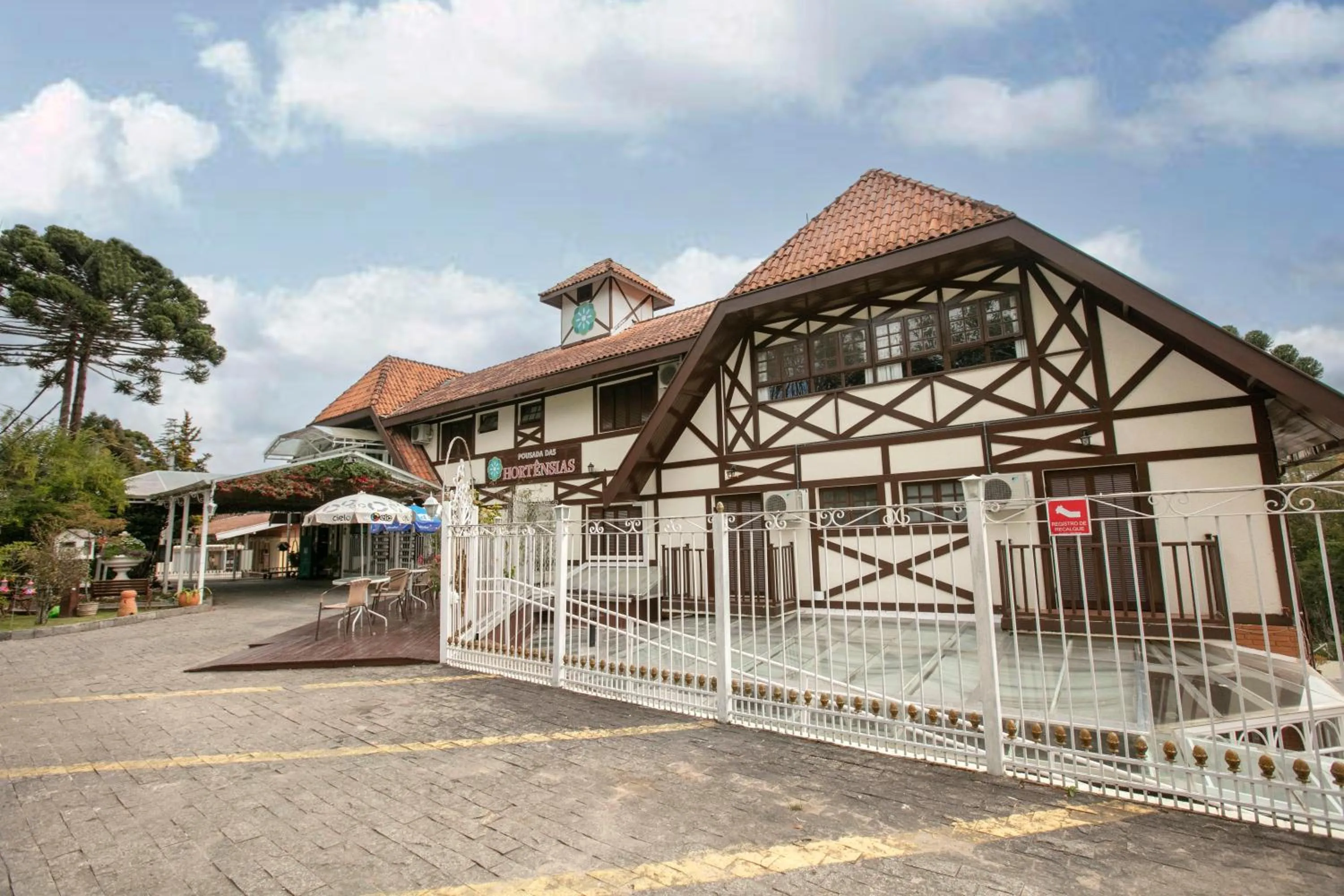 Property building in Pousada das Hortênsias
