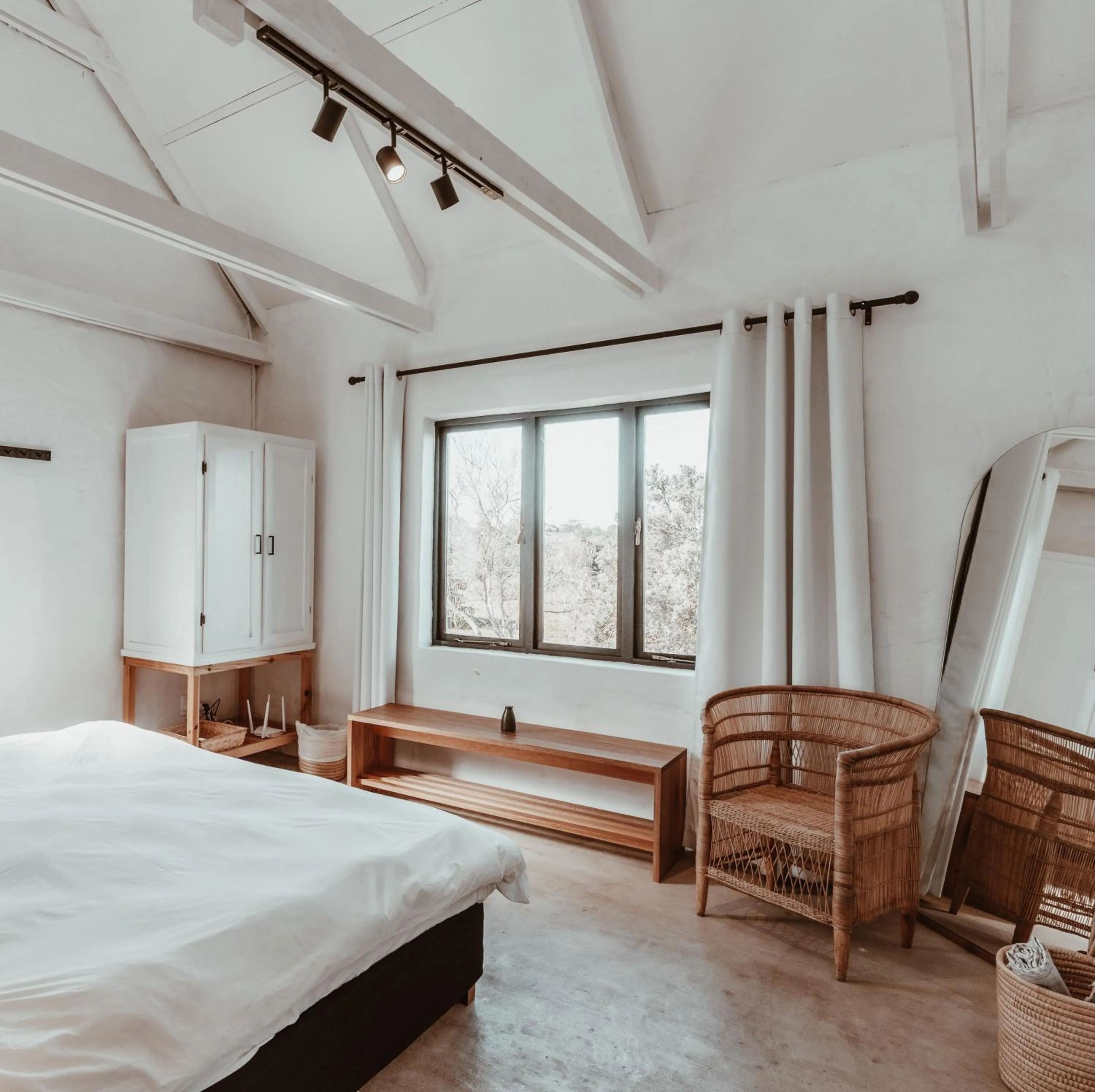Bedroom, Bed in Stanley Island