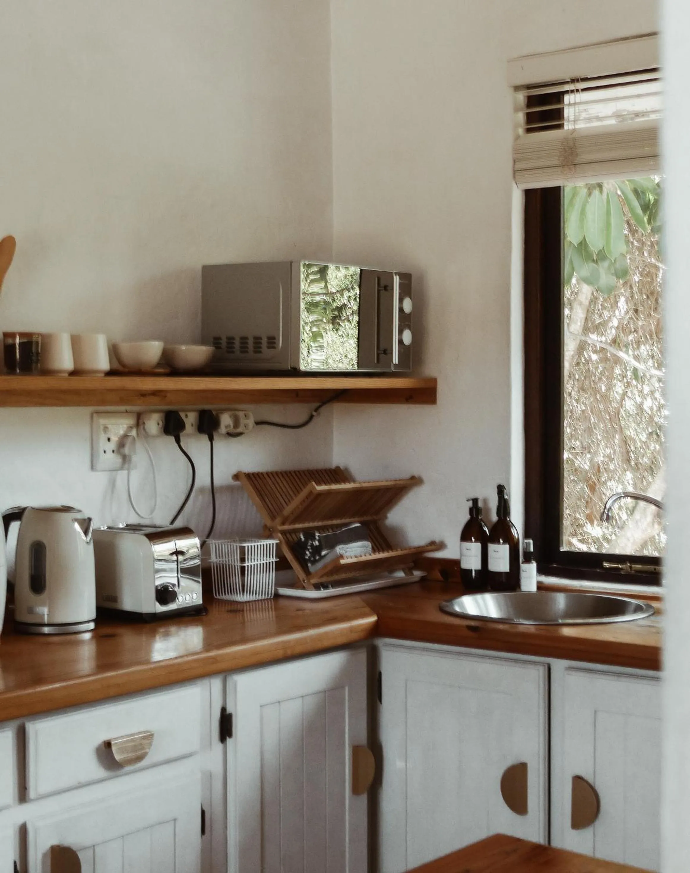 Kitchen or kitchenette in Stanley Island