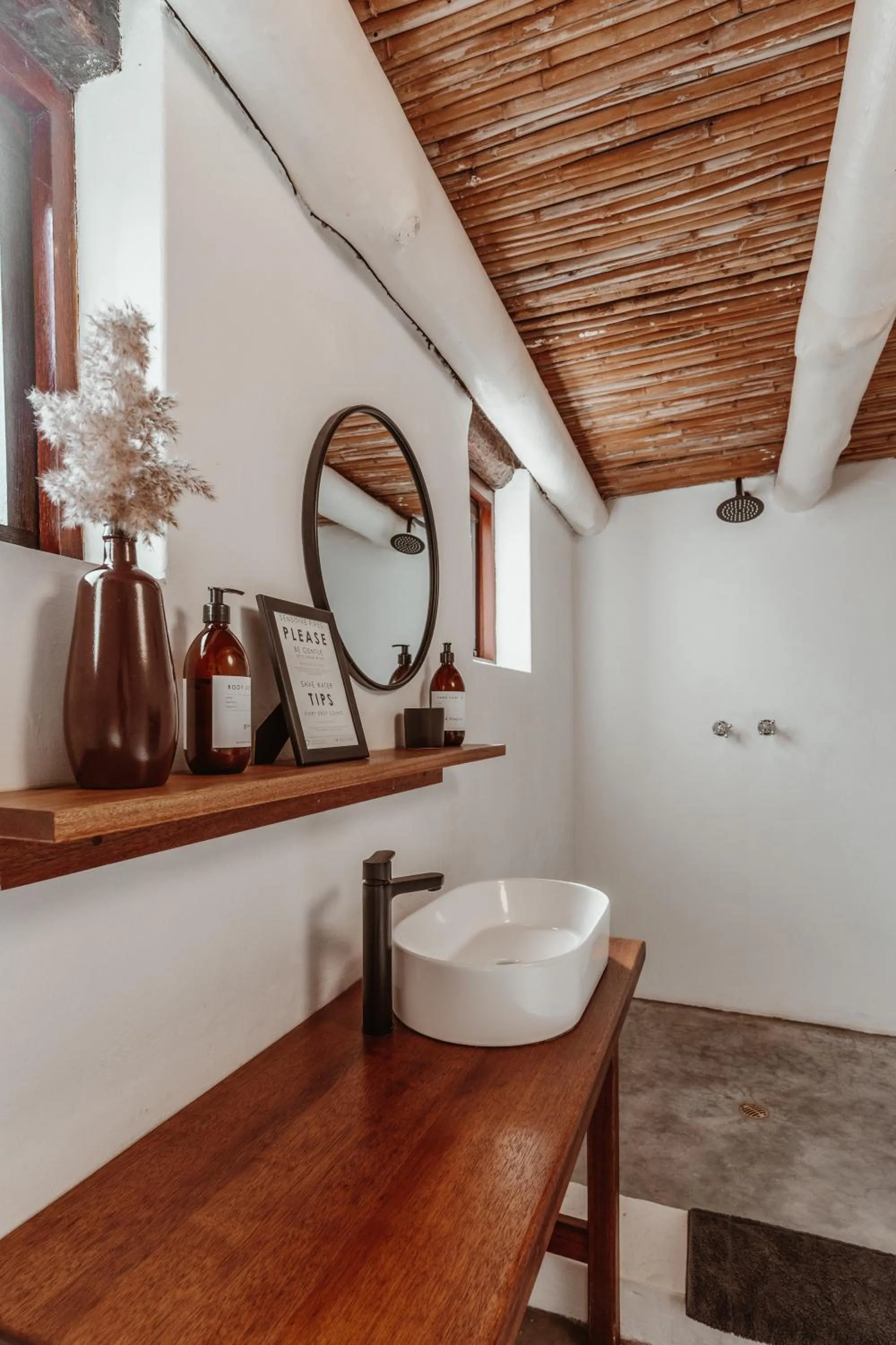 Bathroom in Stanley Island