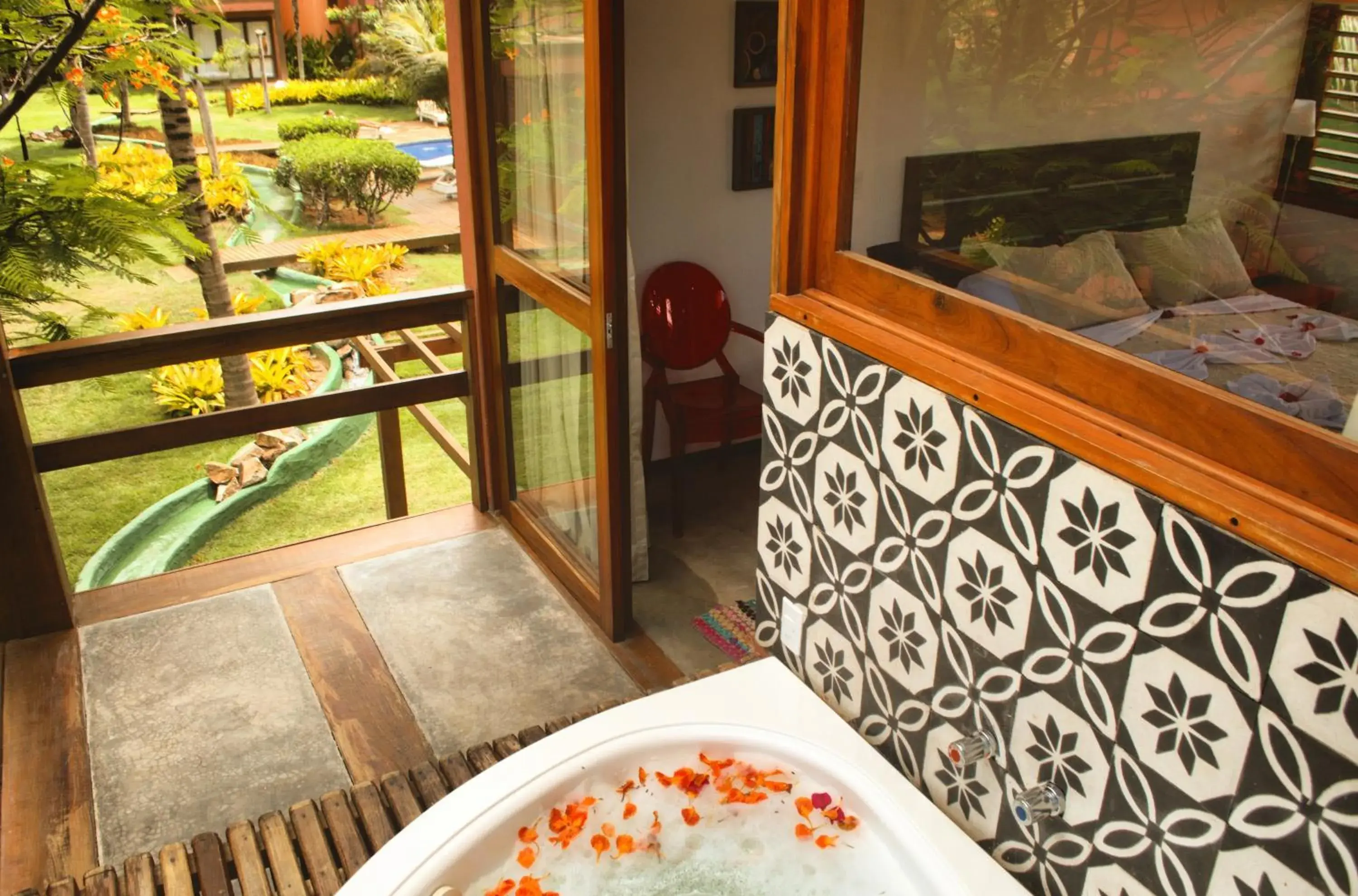 Hot Spring Bath, Bed in Naquela Jericoacoara Hot Spring Bath, Bed in Naquela Jericoacoara