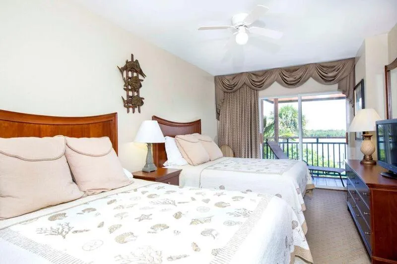 Day, Bed in Tween Waters Island Resort & Spa