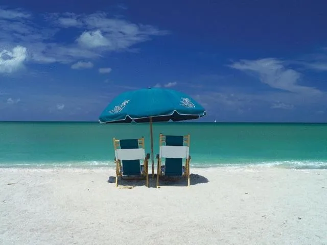 Beach in Tween Waters Island Resort & Spa