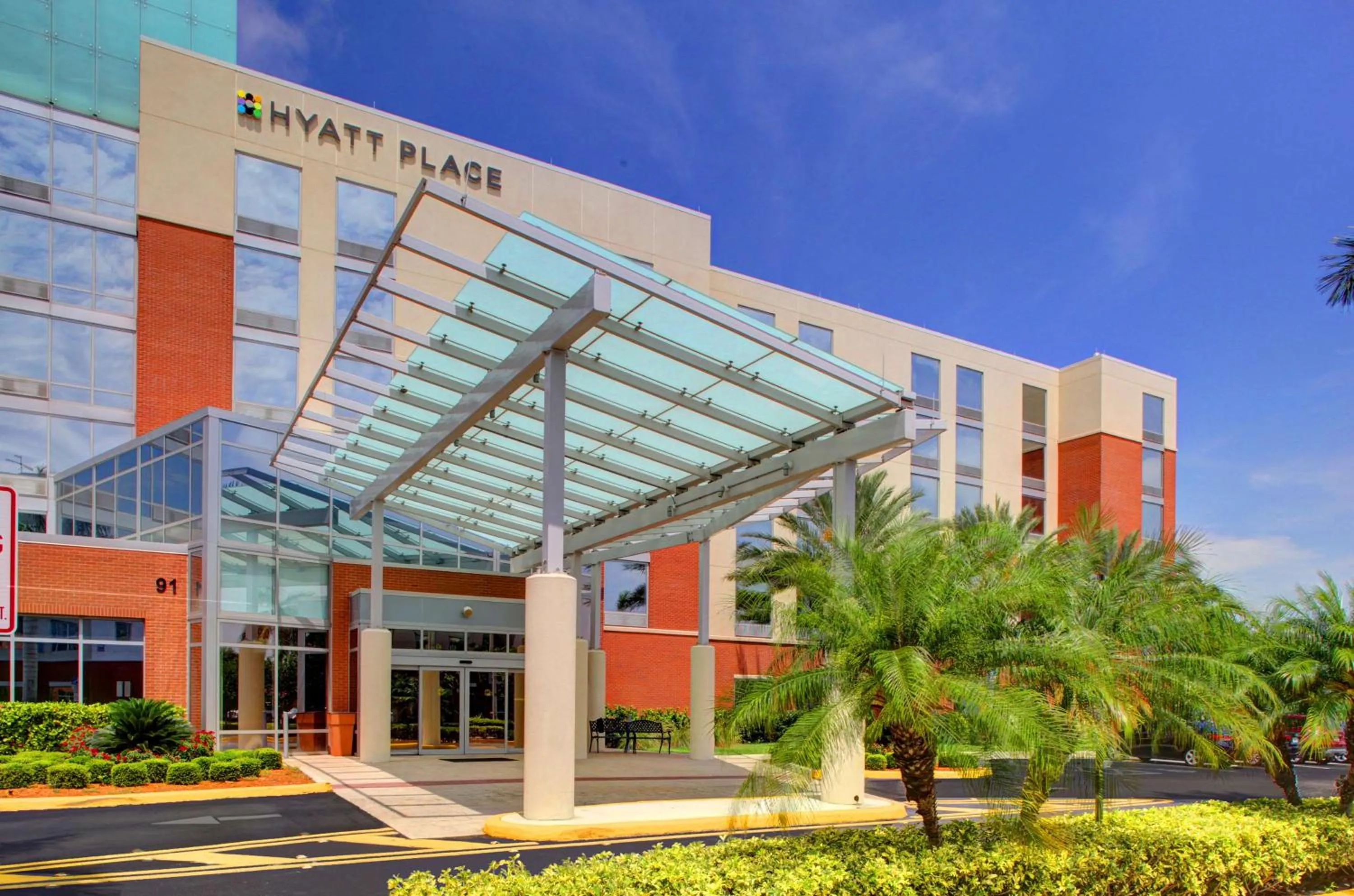 Property building in Hyatt Place Fort Lauderdale Airport/Cruise Port