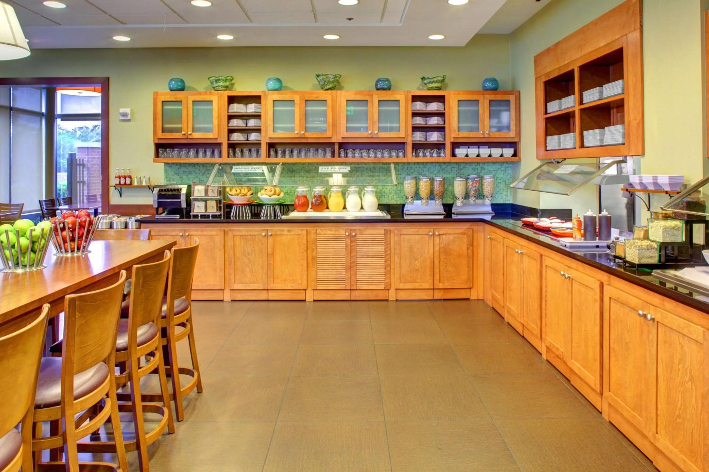 Restaurant/places to eat in Hyatt Place Fort Lauderdale Airport/Cruise Port