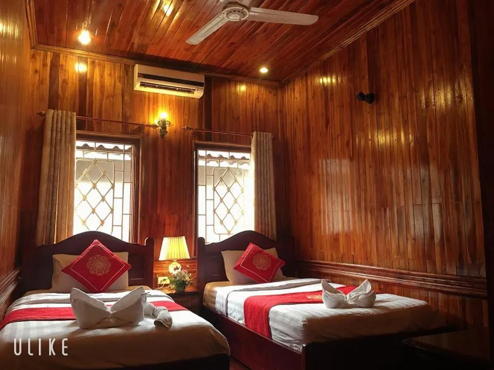 Bed in Soutikone Place House 2