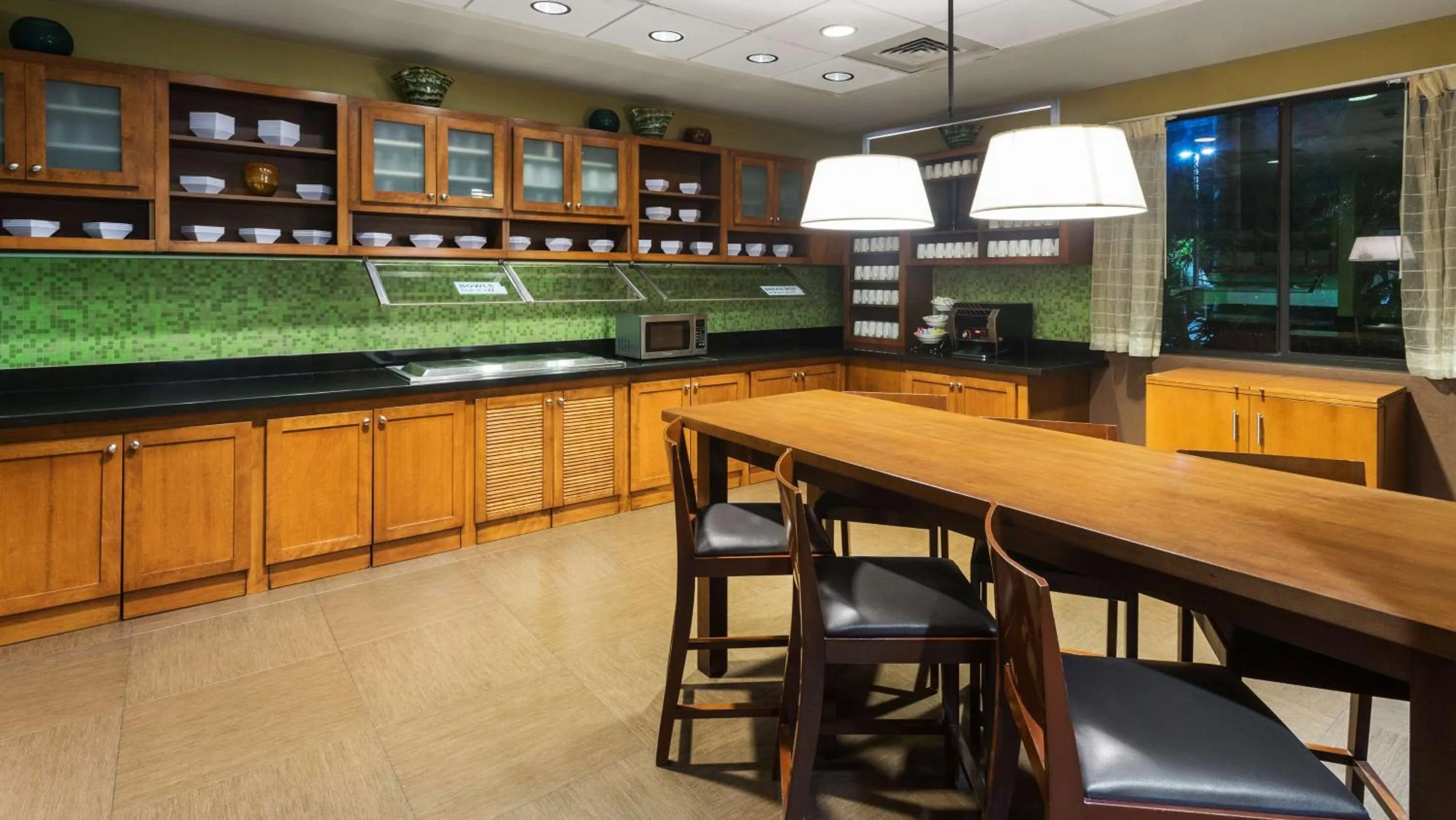 Lobby or reception in Hyatt Place Fort Lauderdale Cruise Port & Convention Center