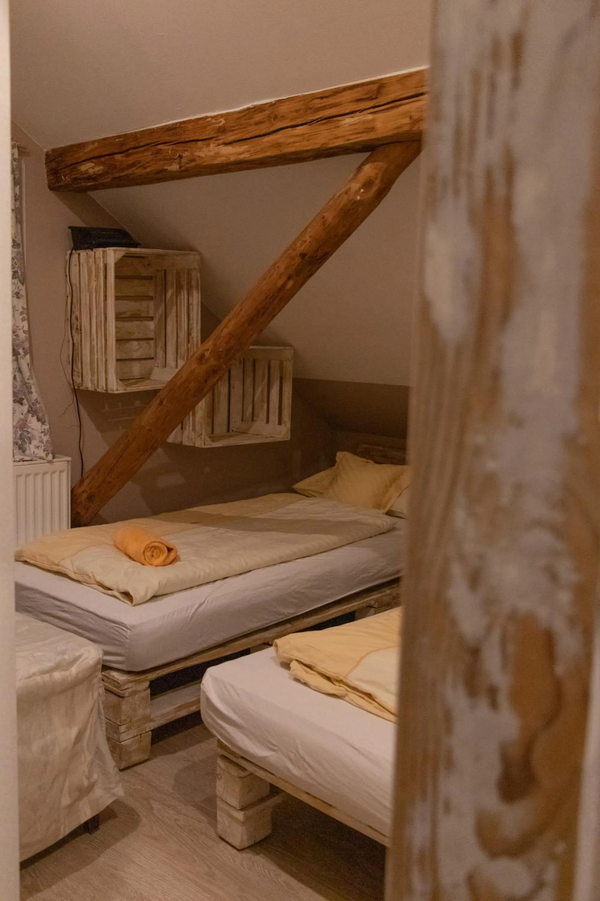 Bed in Agroturystyka Nad Jeziorem-Osada Indiańska