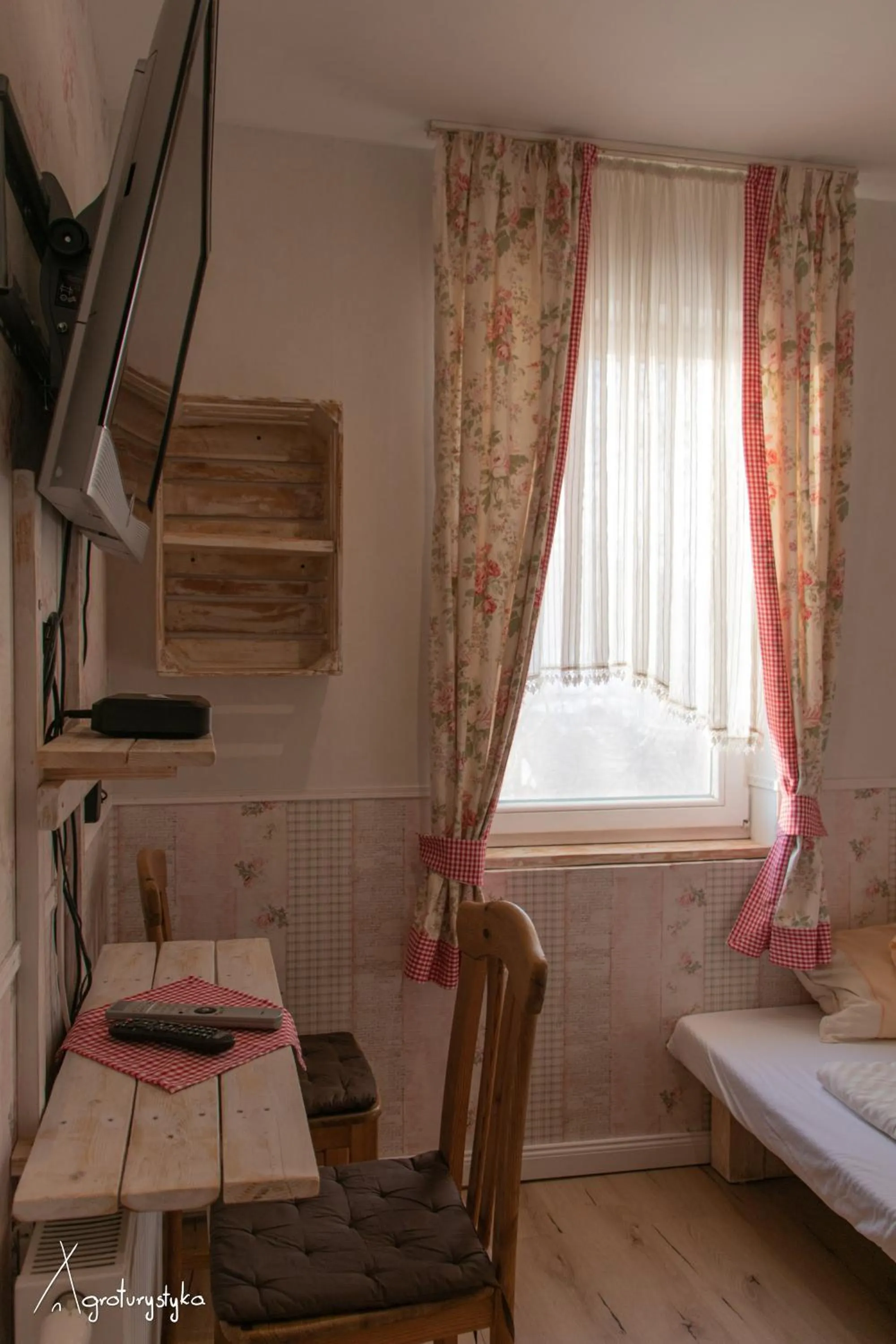 Bed in Agroturystyka Nad Jeziorem-Osada Indiańska