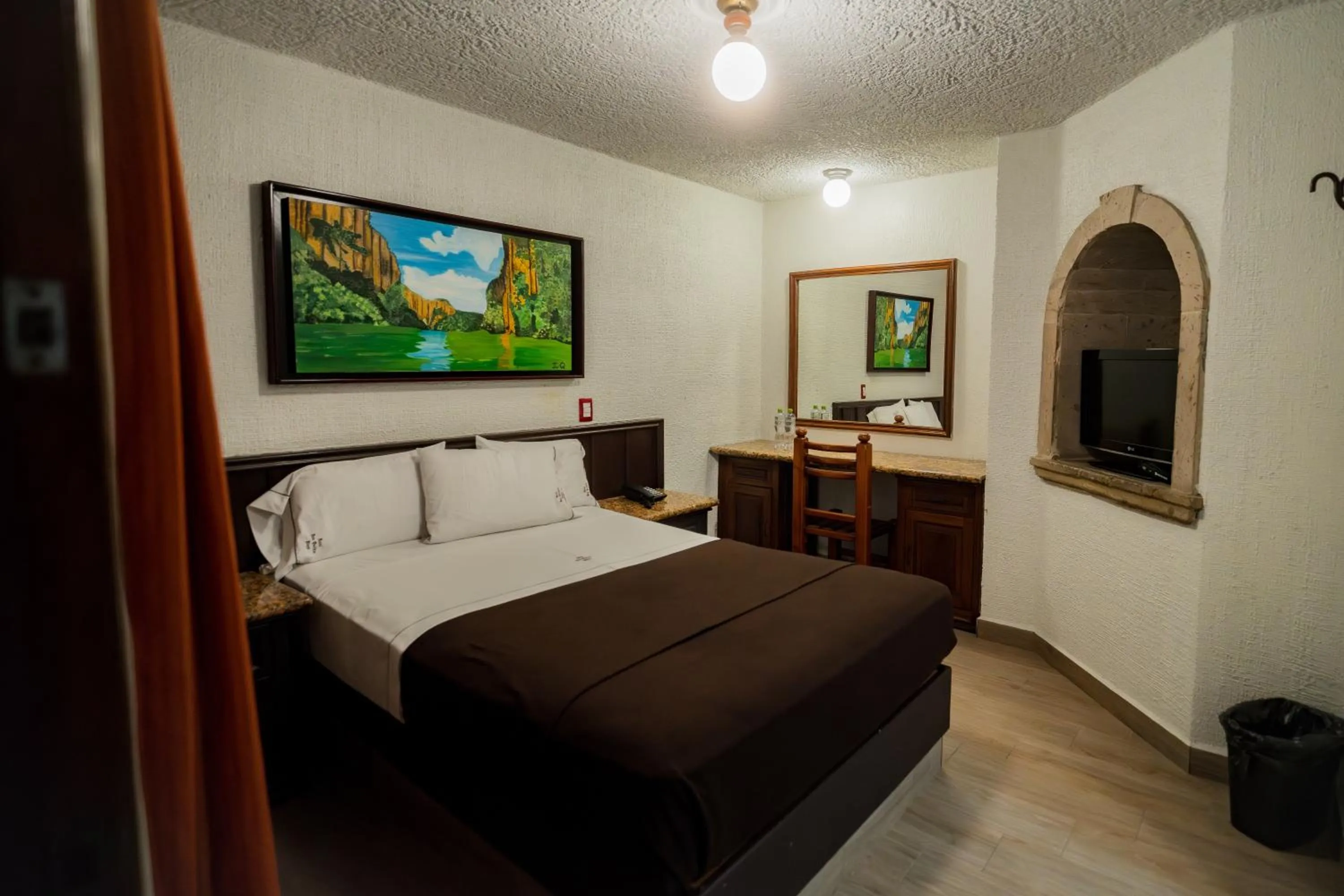 Bed in Hotel Don Quijote Plaza - Guadalajara Centro Historico