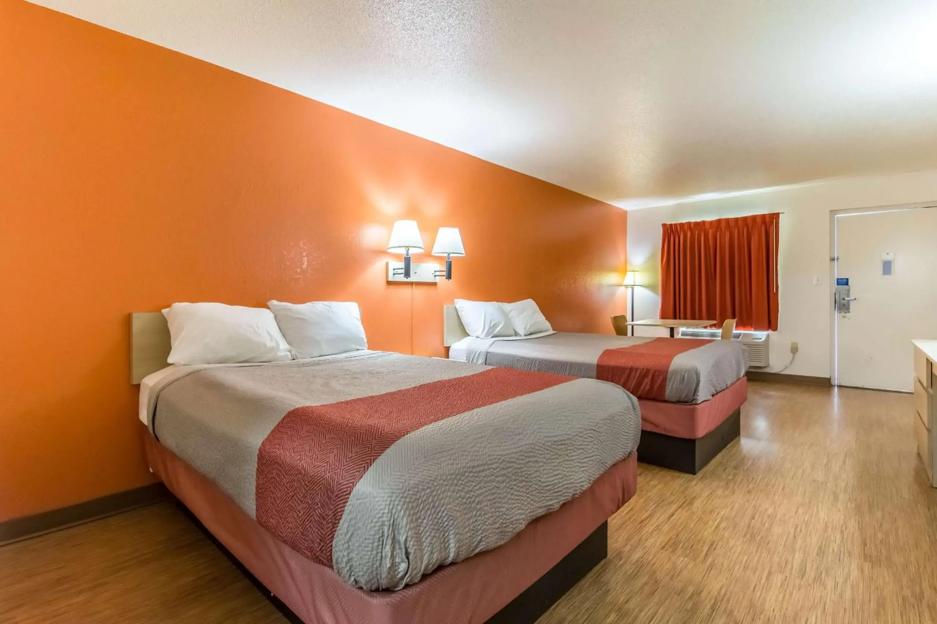 Quadruple Room - single occupancy - Disability Access - Smoking in Motel 6-Raleigh, NC - Cary Quadruple Room - single occupancy - Disability Access - Smoking in Motel 6-Raleigh, NC - Cary